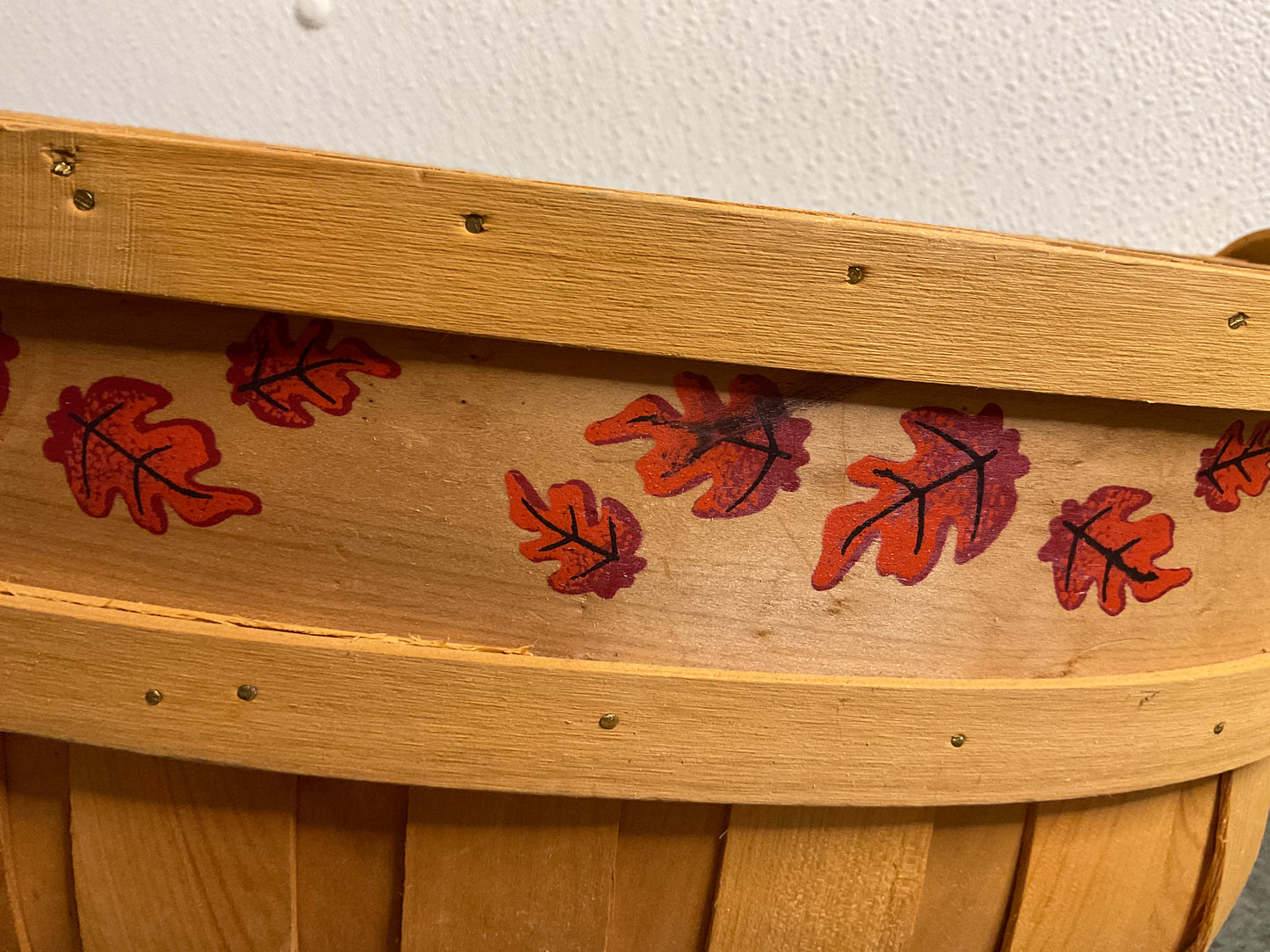 Oval Wood Slat Basket w/Fall Leaves