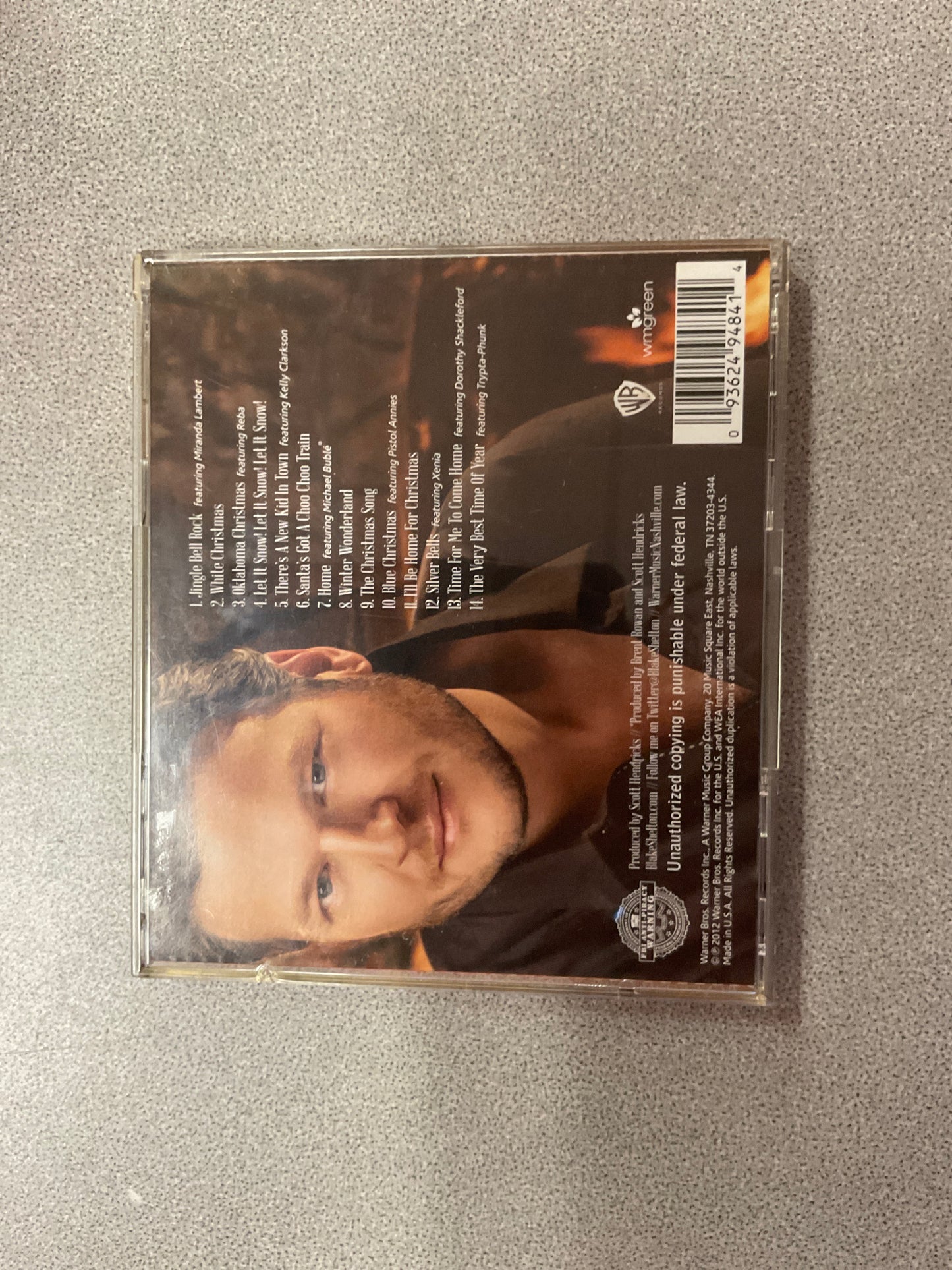 CD Blake Shelton Cheers, It’s Christmas