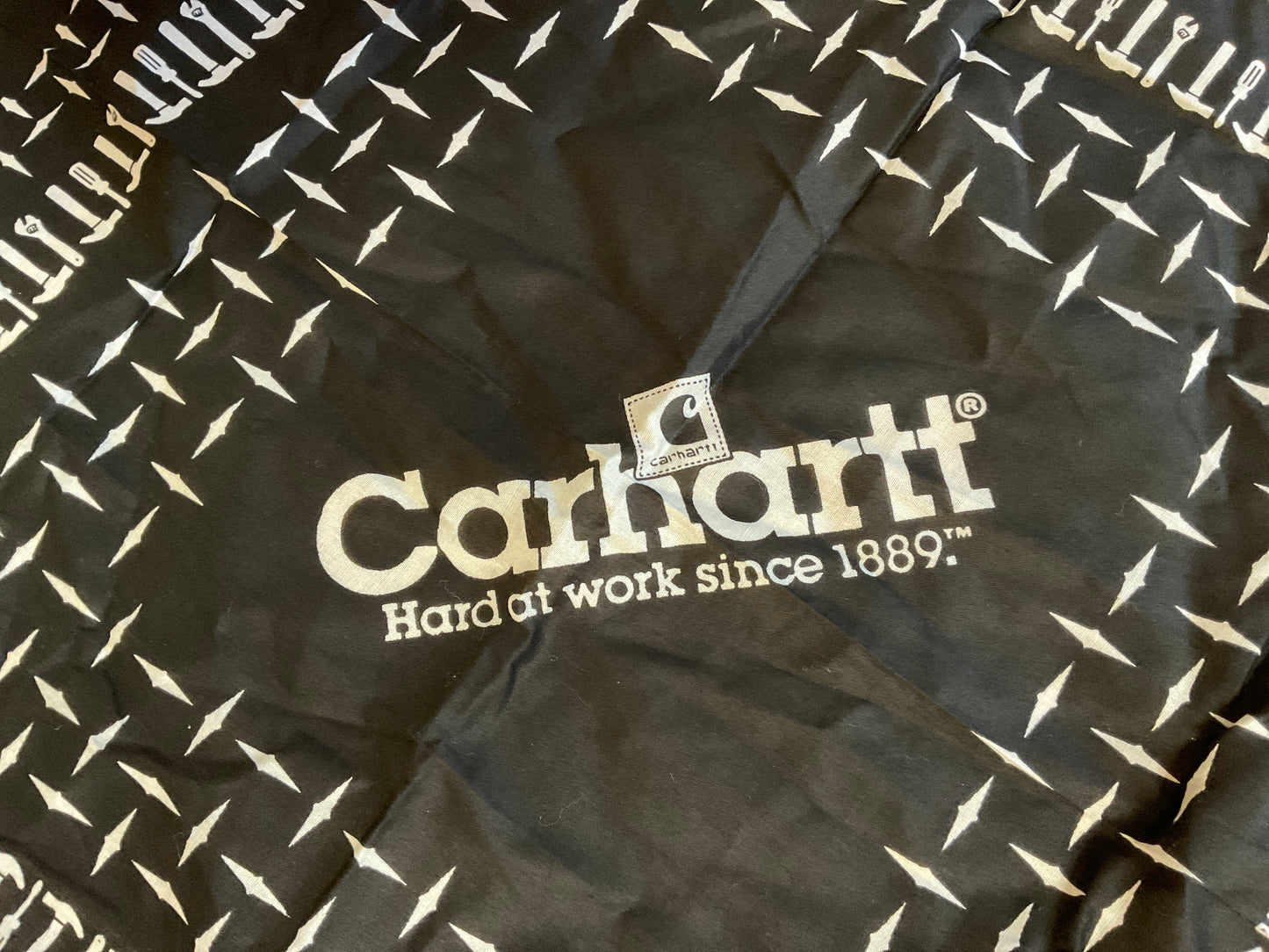 V Carhartt Bandana Black/White