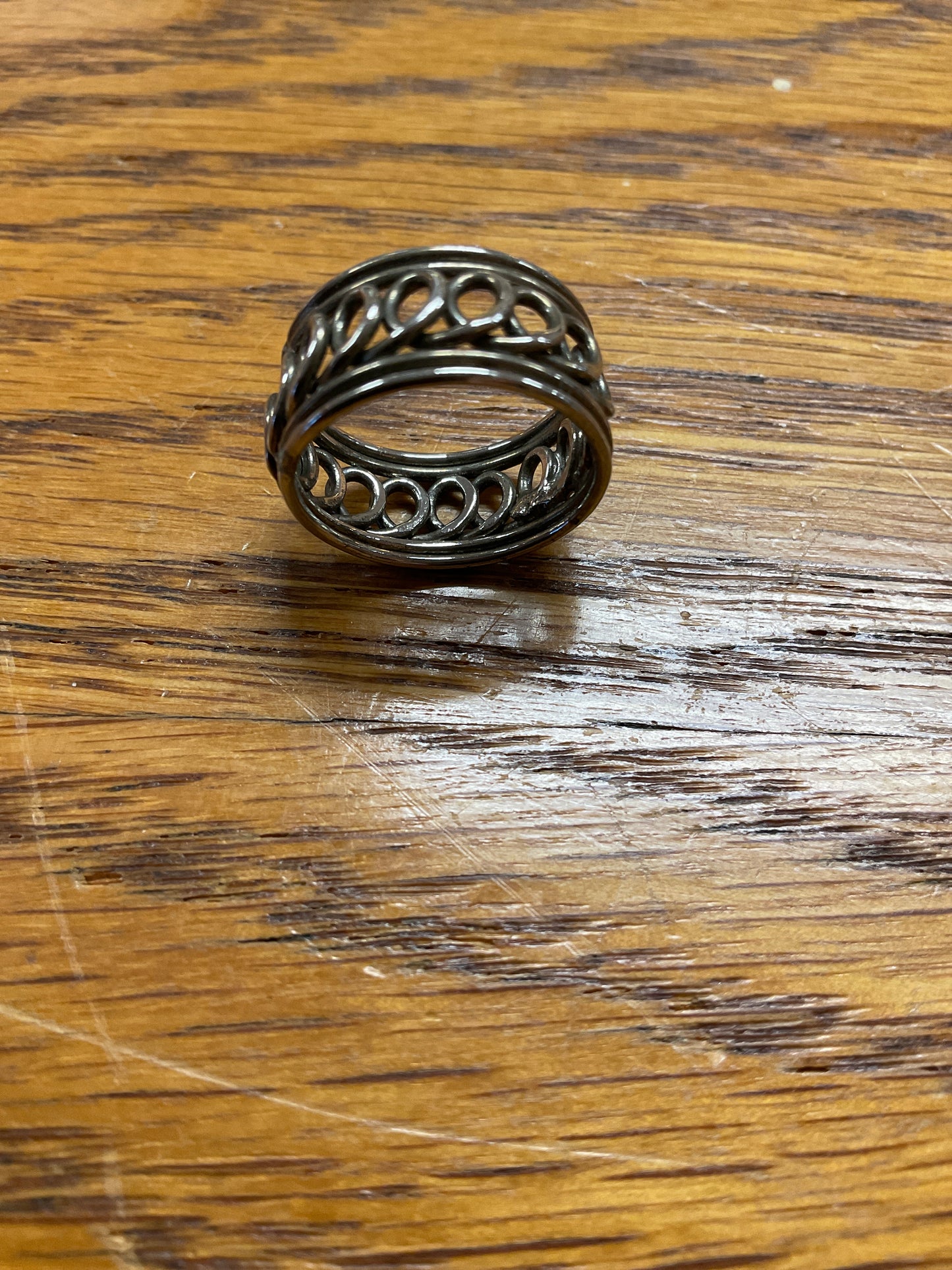 Intricate Wire Band Ring