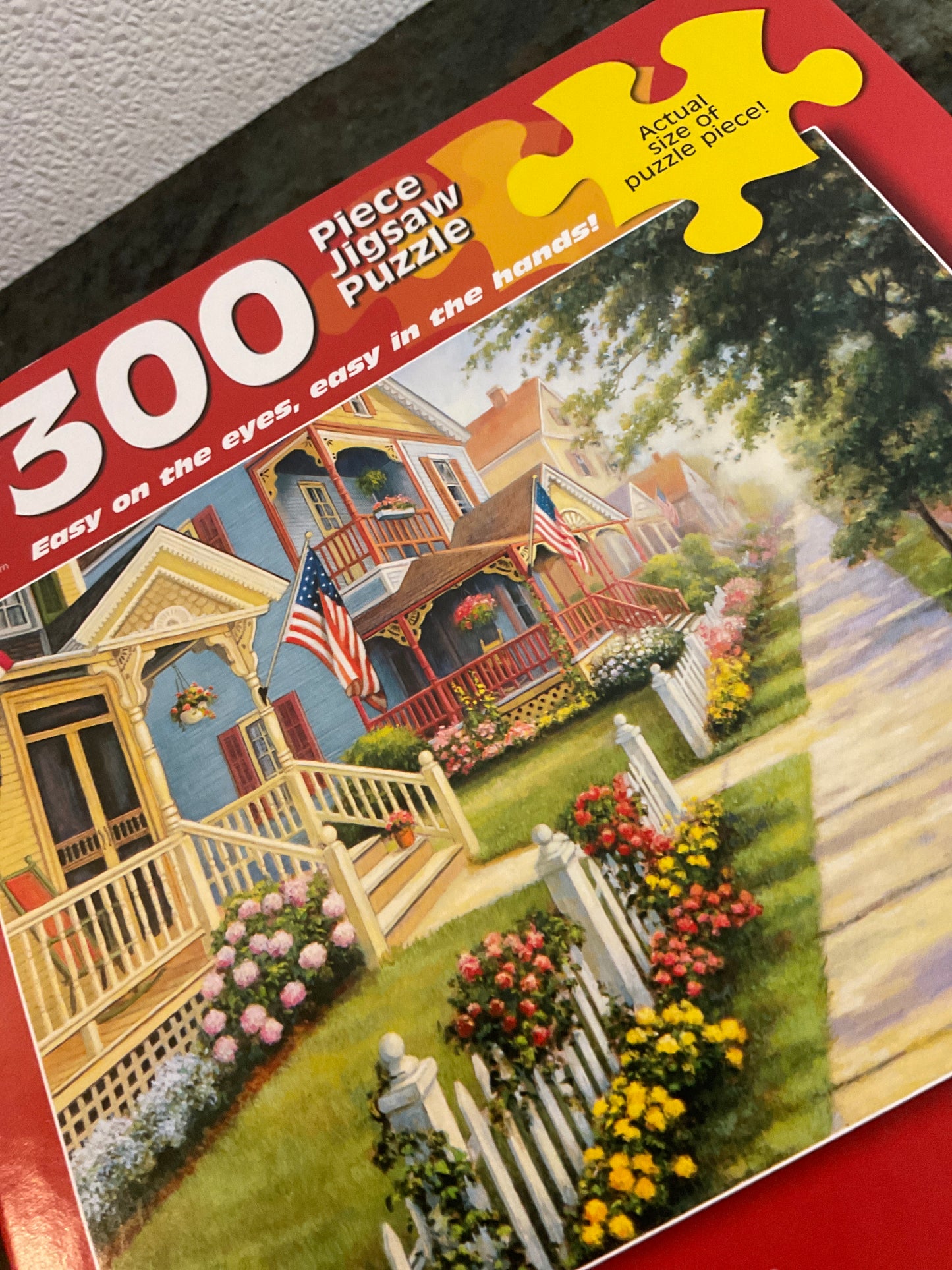 300 Large Piece Country Homes Puzzle