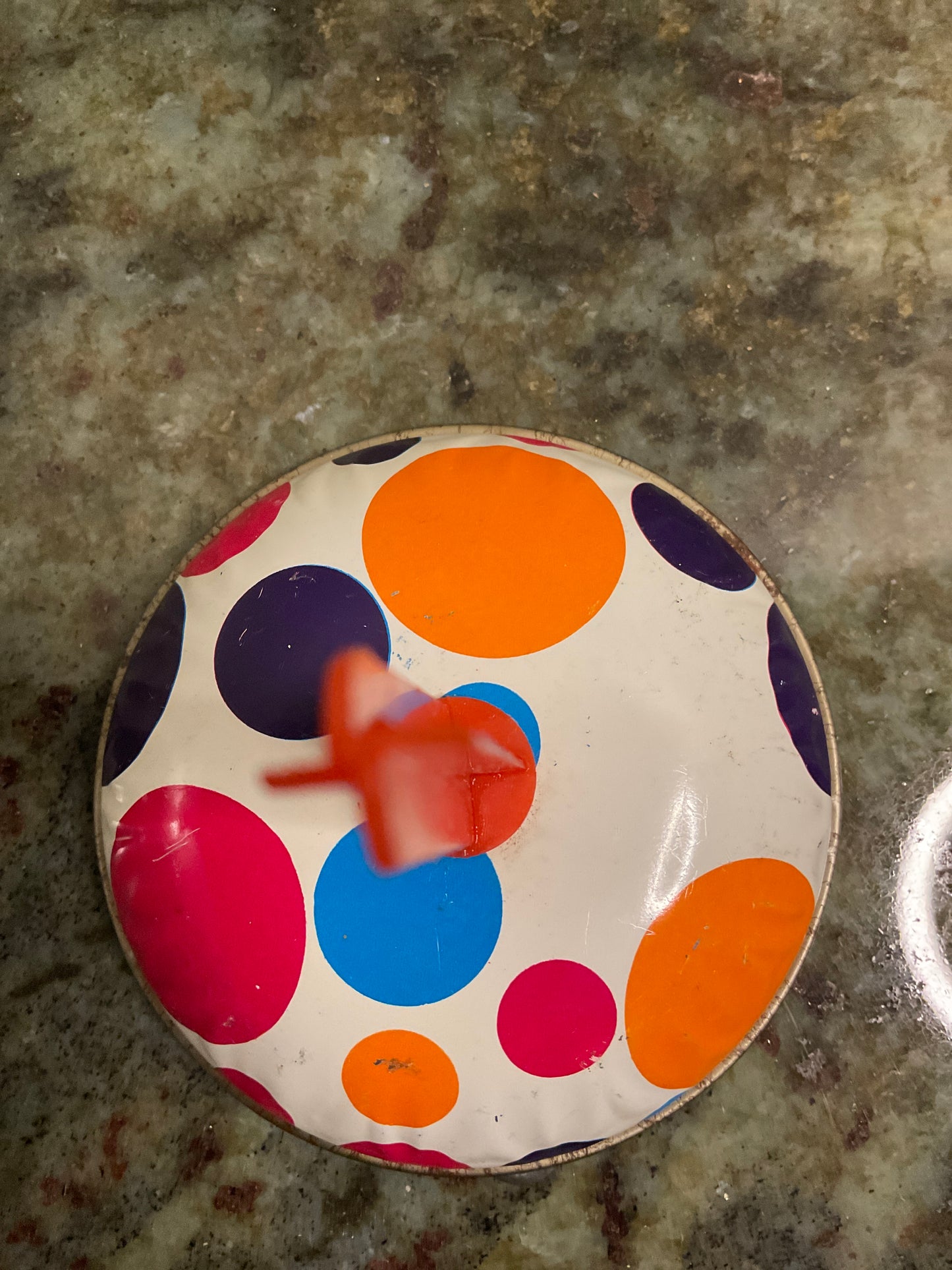 Metal Noise Maker w/variety of Dots