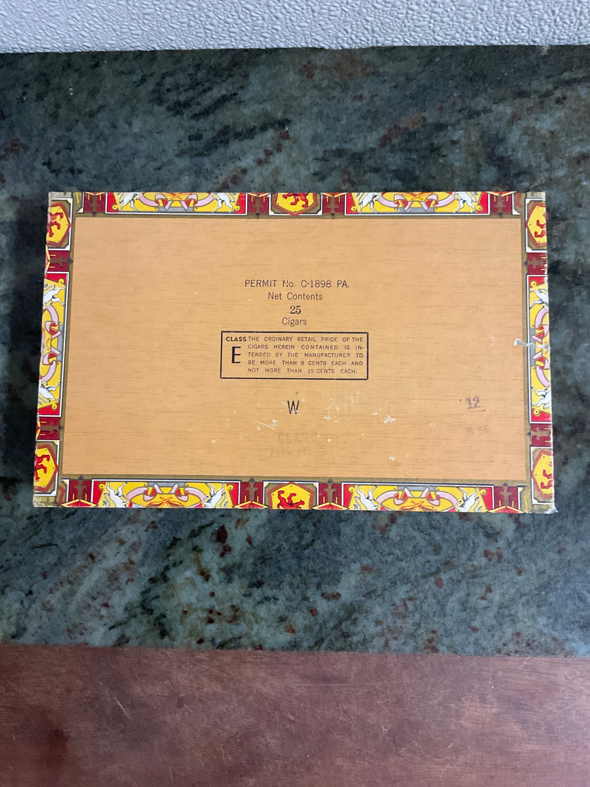 El Roi-Tan Mild Cigars Box