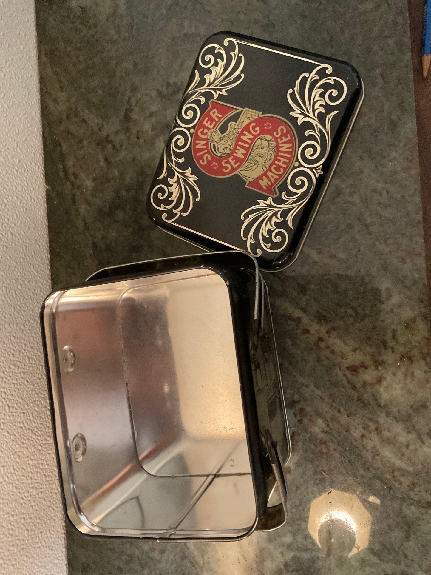 Vintage Reproduction Singer Sewing Machine Tin with Handles