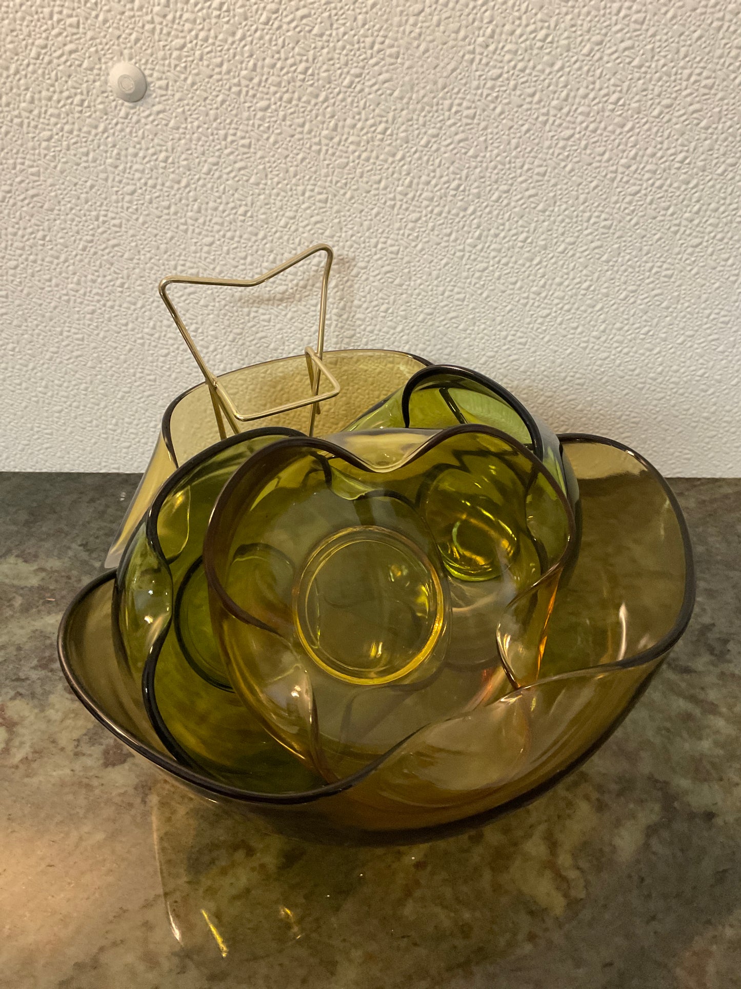 Anchor Hocking Bowls Set of 4