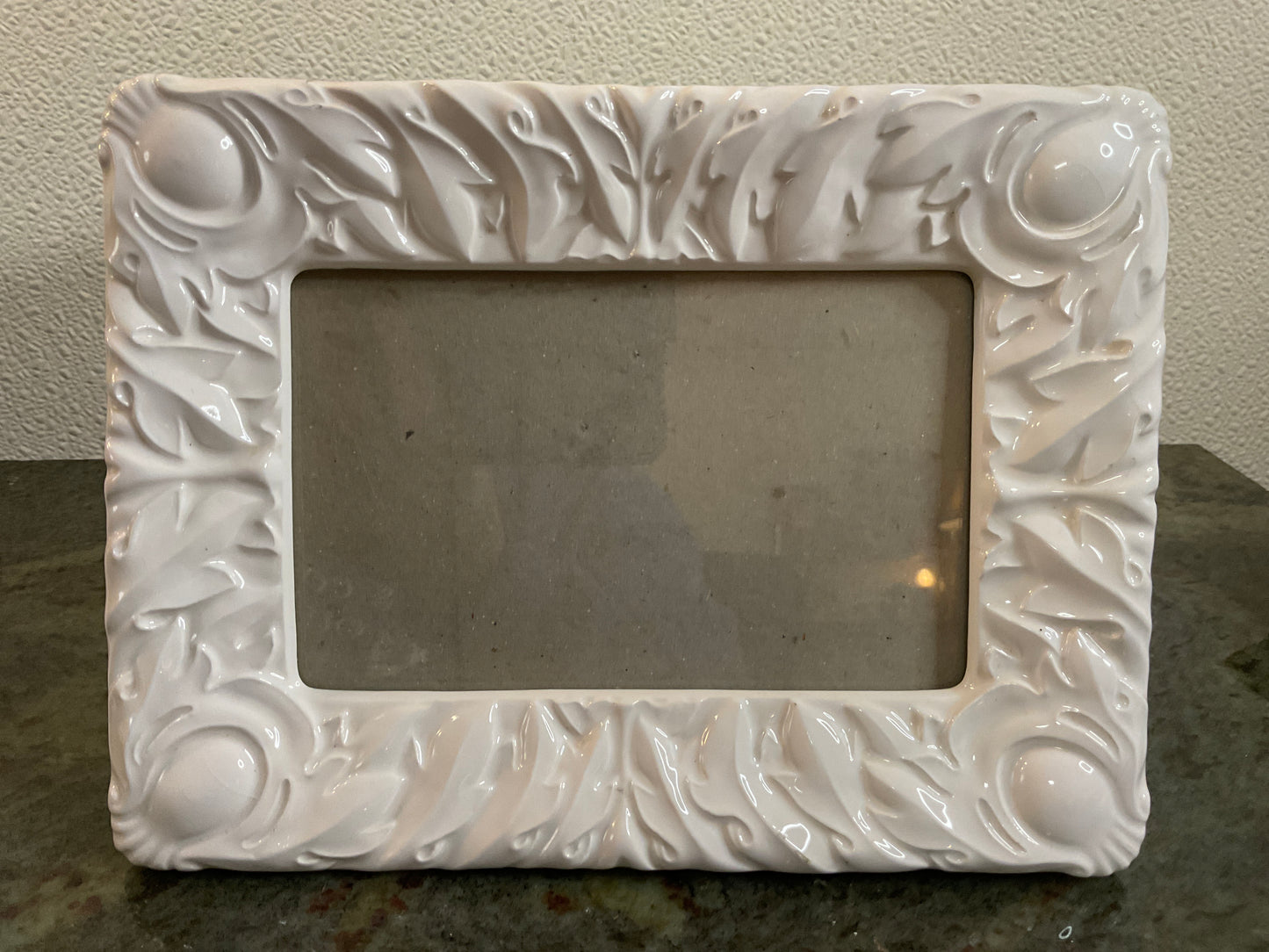 White Ceramic 8x6 Frame