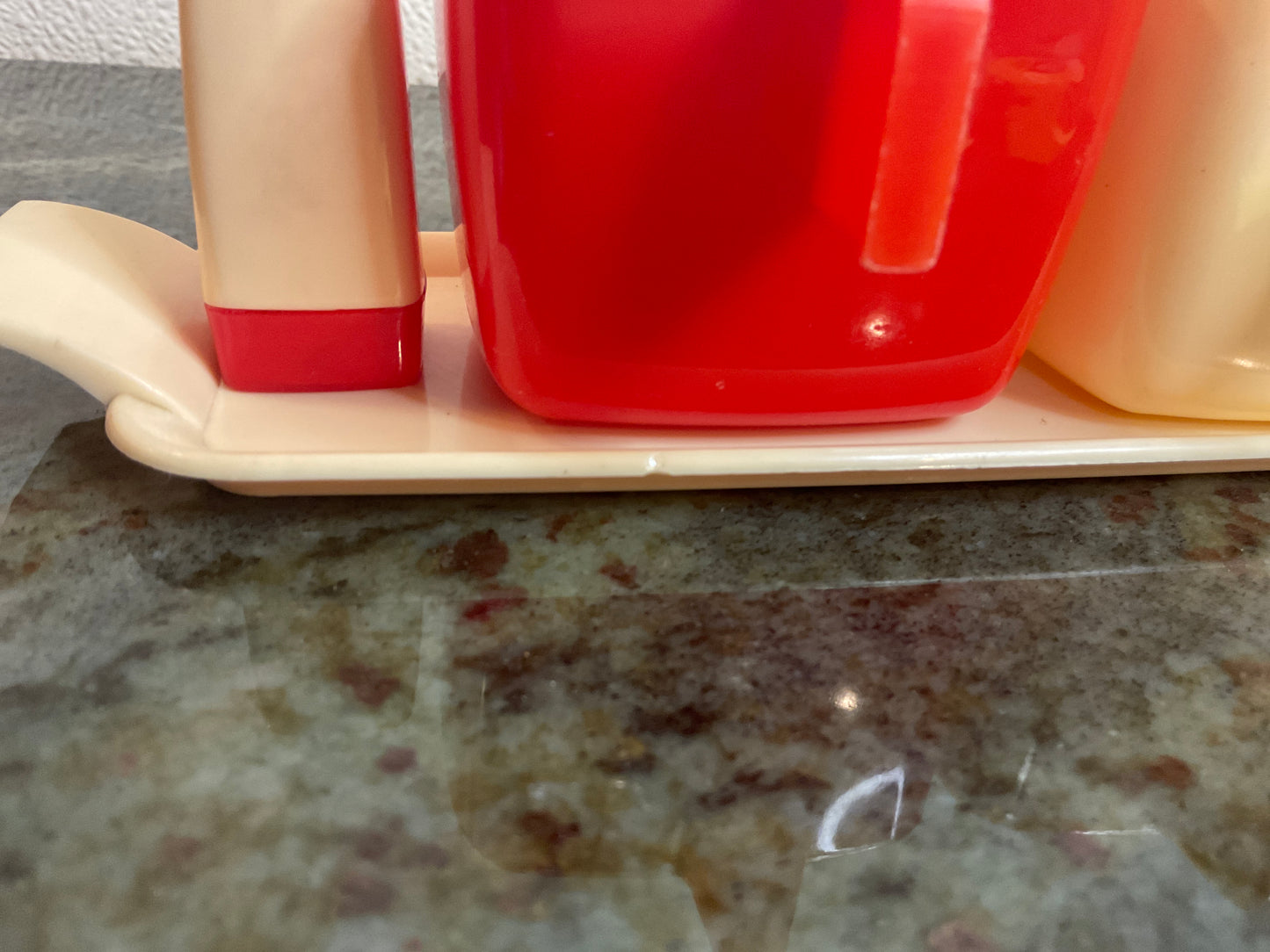 Vintage Creamer/Sugar & Salt/Pepper & Tray