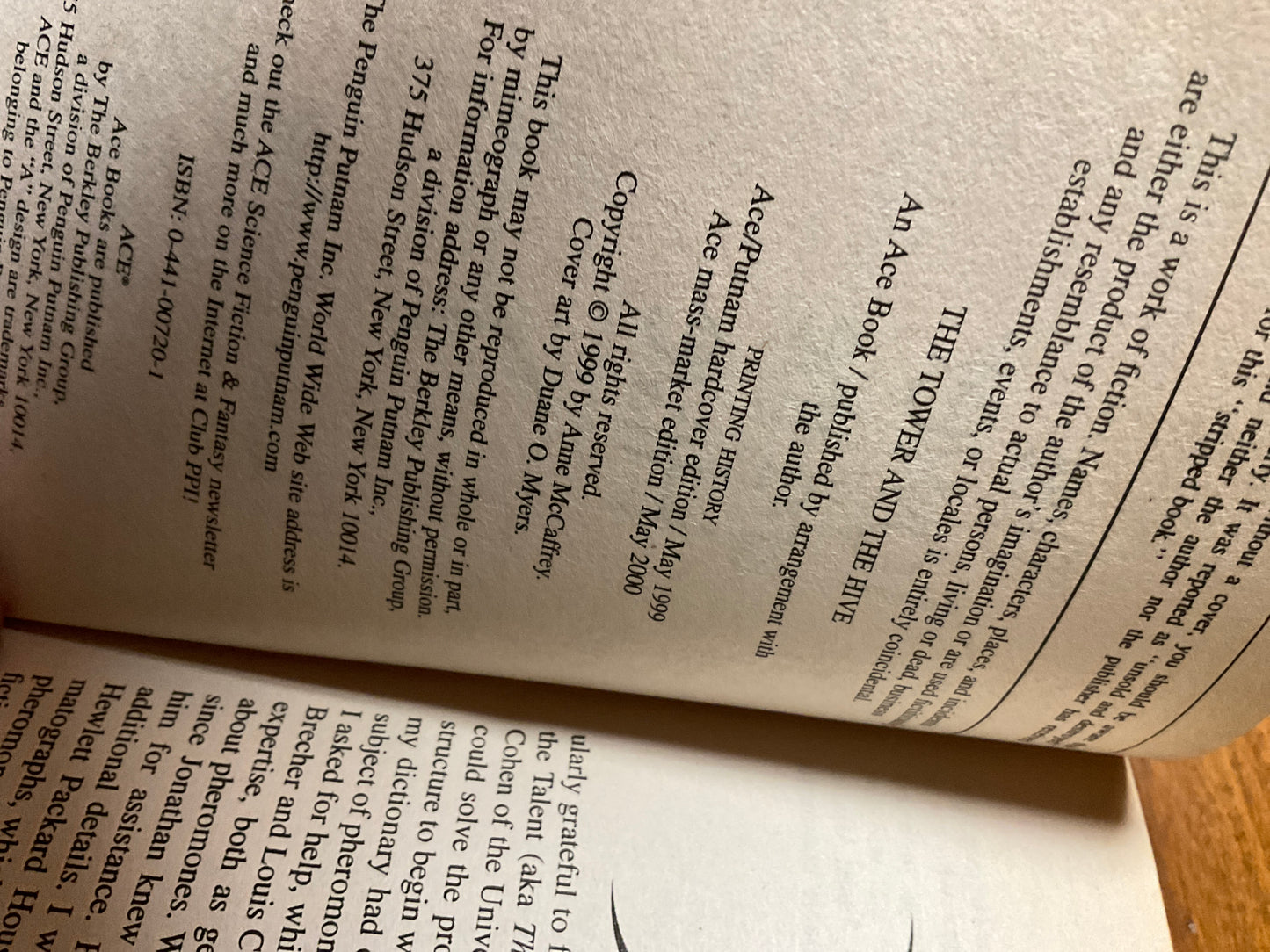 Book The Tower And The Hive 2000