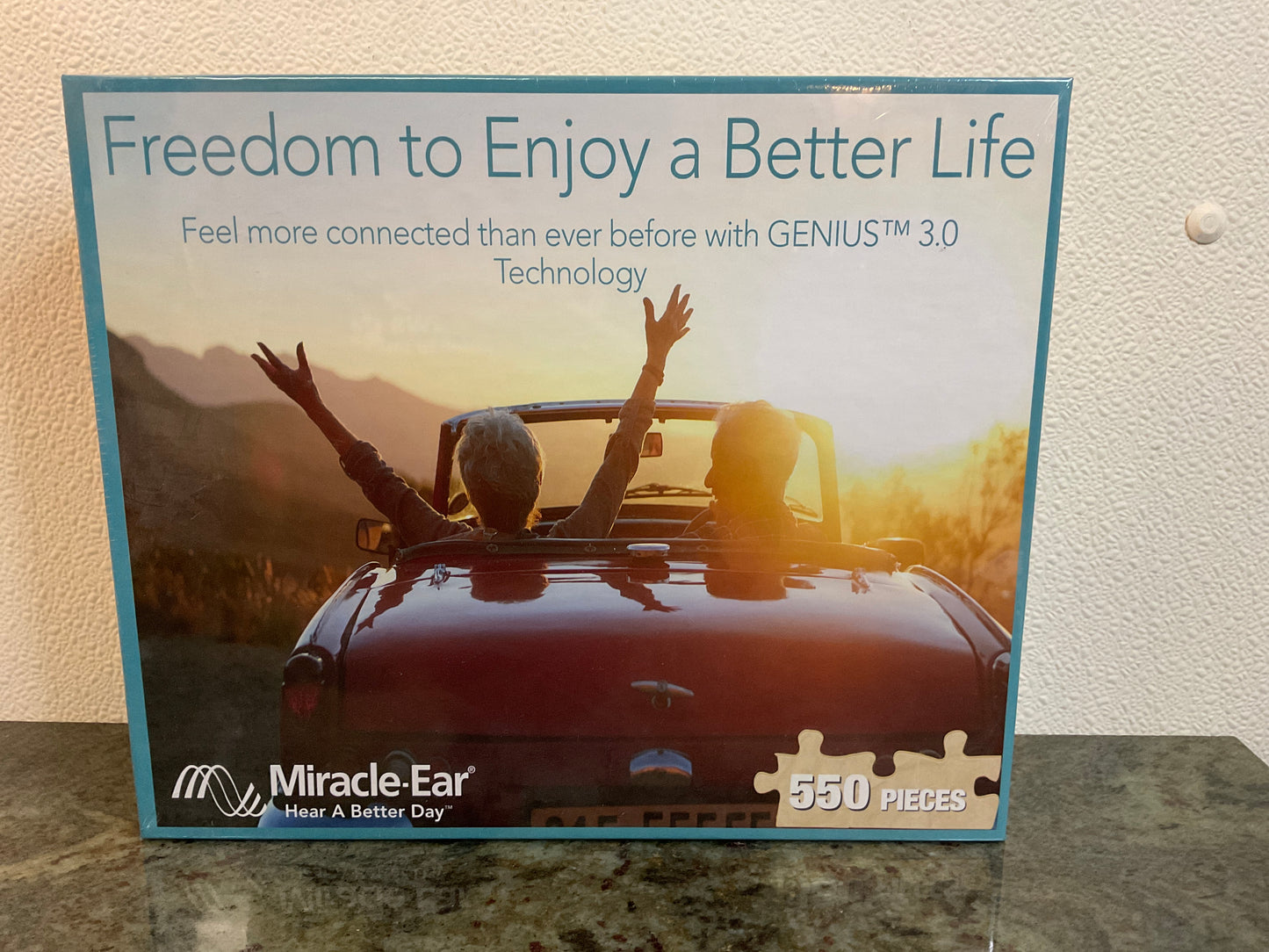 550 piece Puzzle Freedom to Enjoy a Better Life