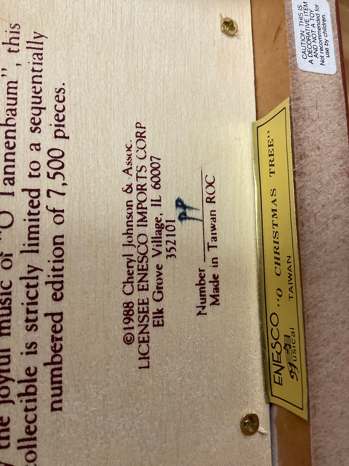Limited Edition Musical Jack-In-The-Box Living Legends Kris’s Kringle