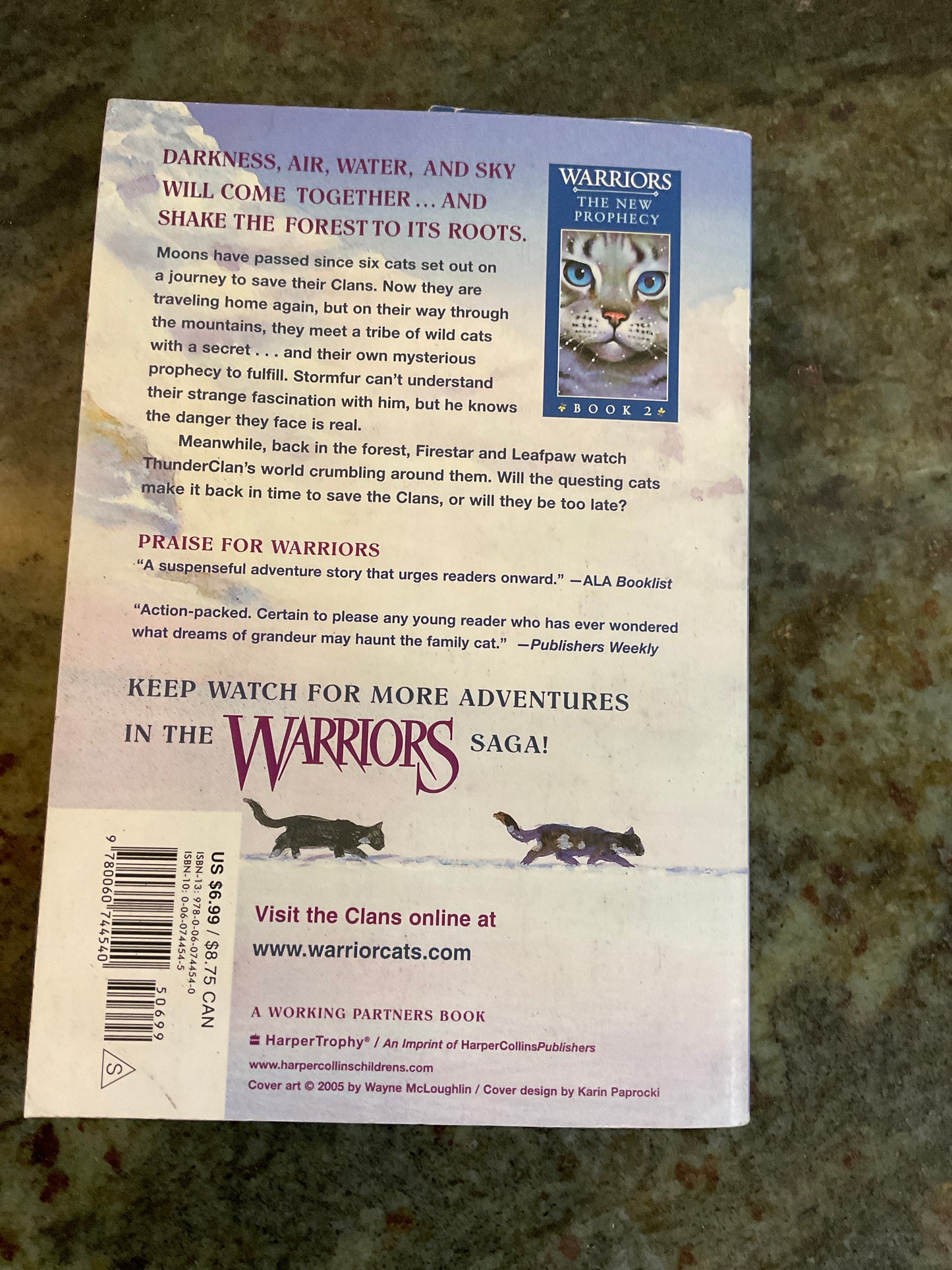 The New Prophecy Warriors Moonrise by Erin Hunter