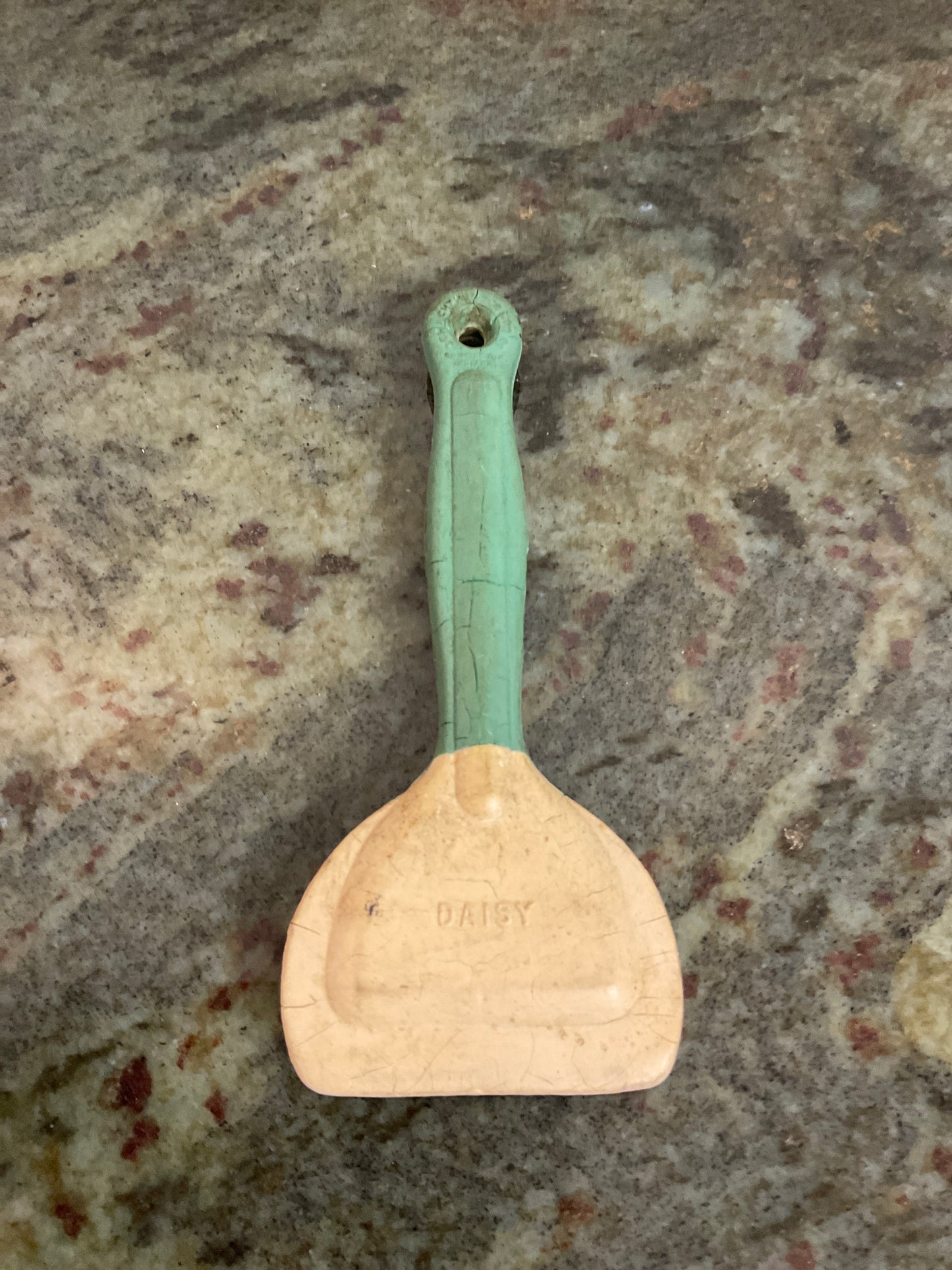 Daisy Spatula Scraper