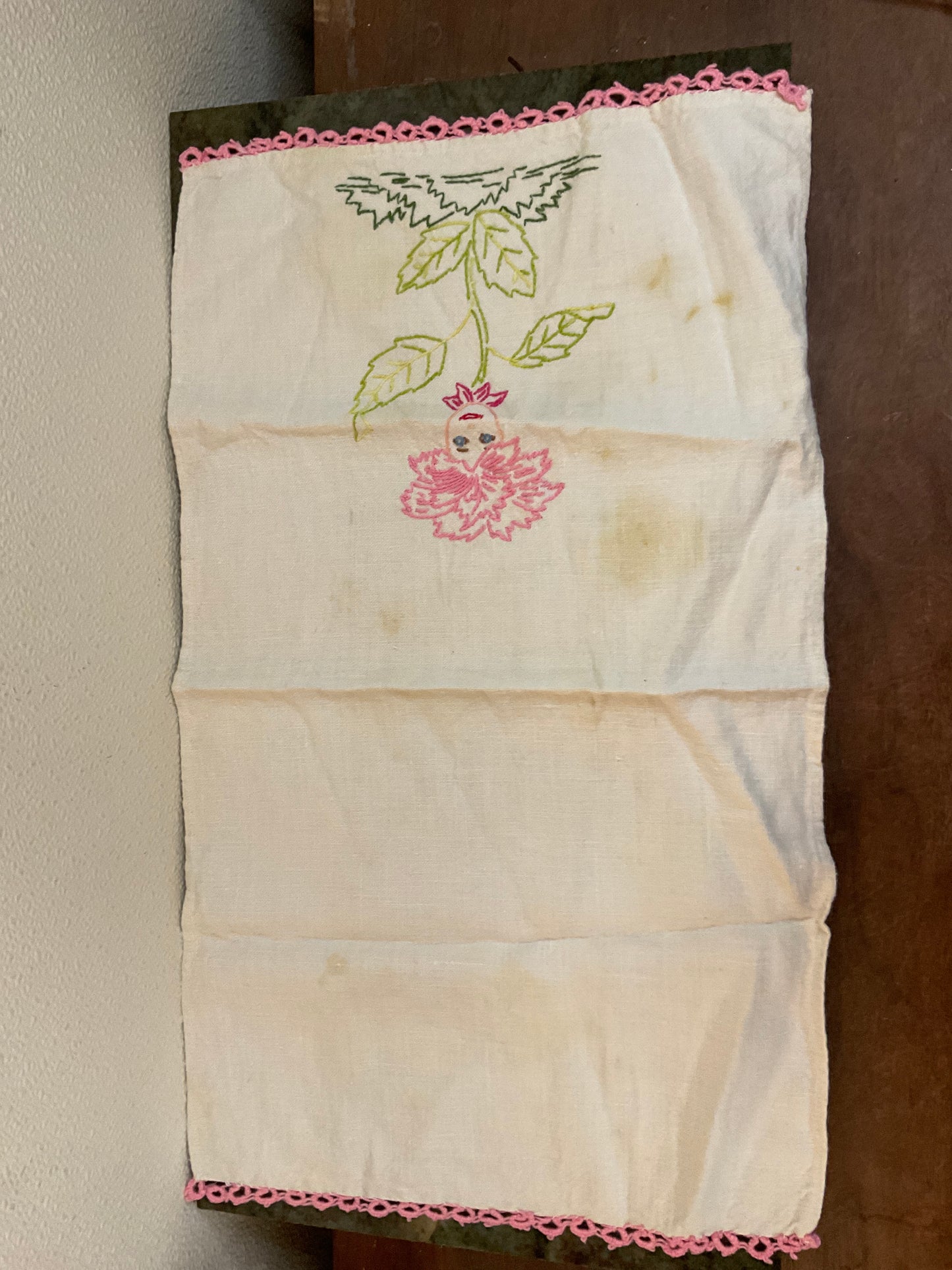Vtg Embroidered Tea/Dish Towel