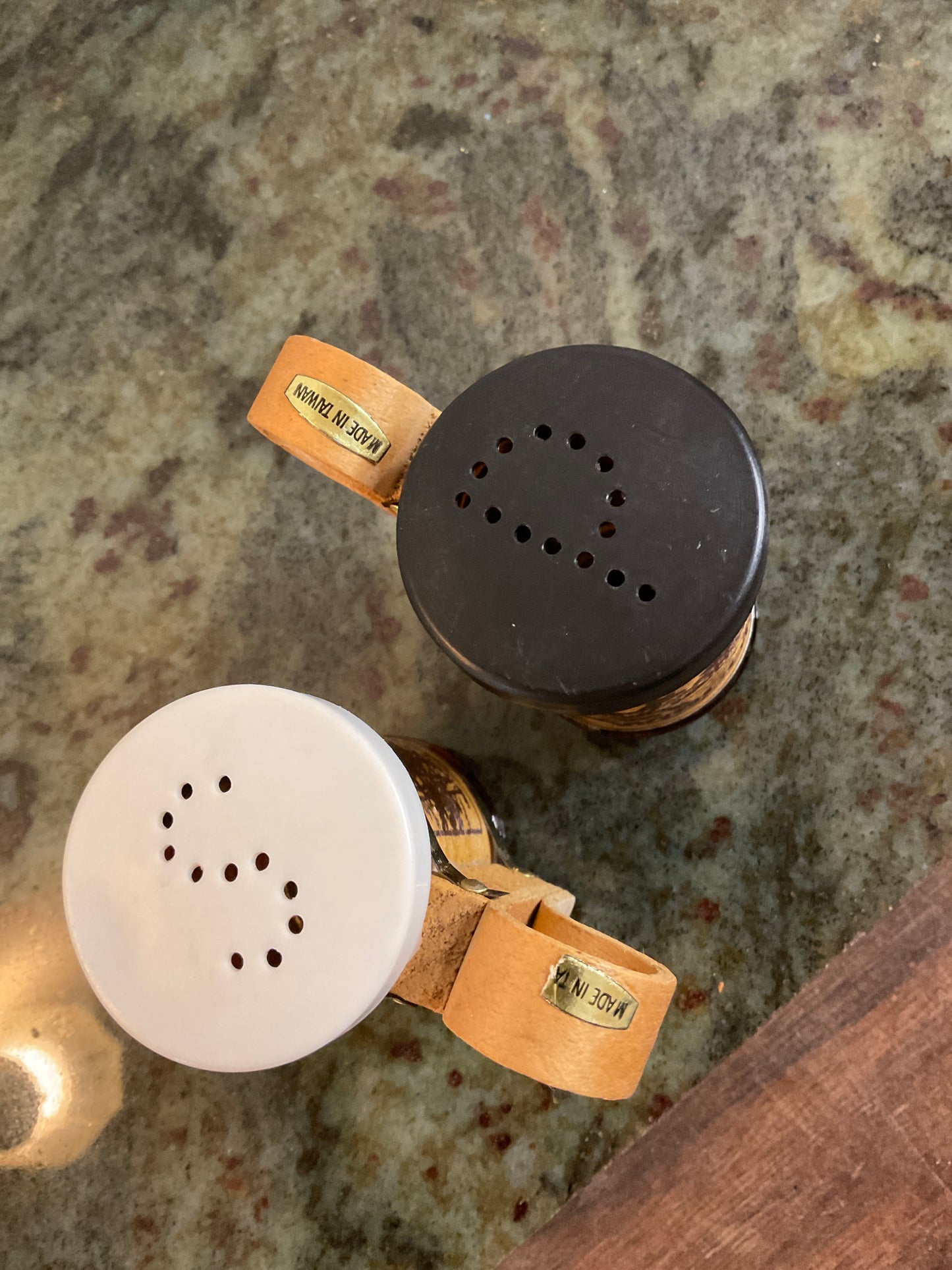 Salt & Pepper Wisconsin Mug Set
