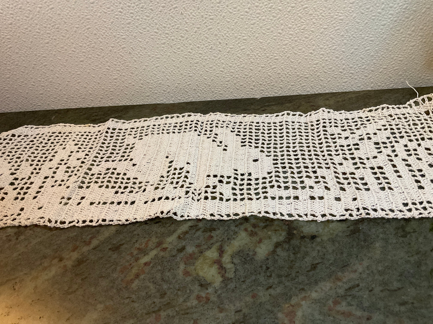 Filet Crochet Rabbit Small Table Runner