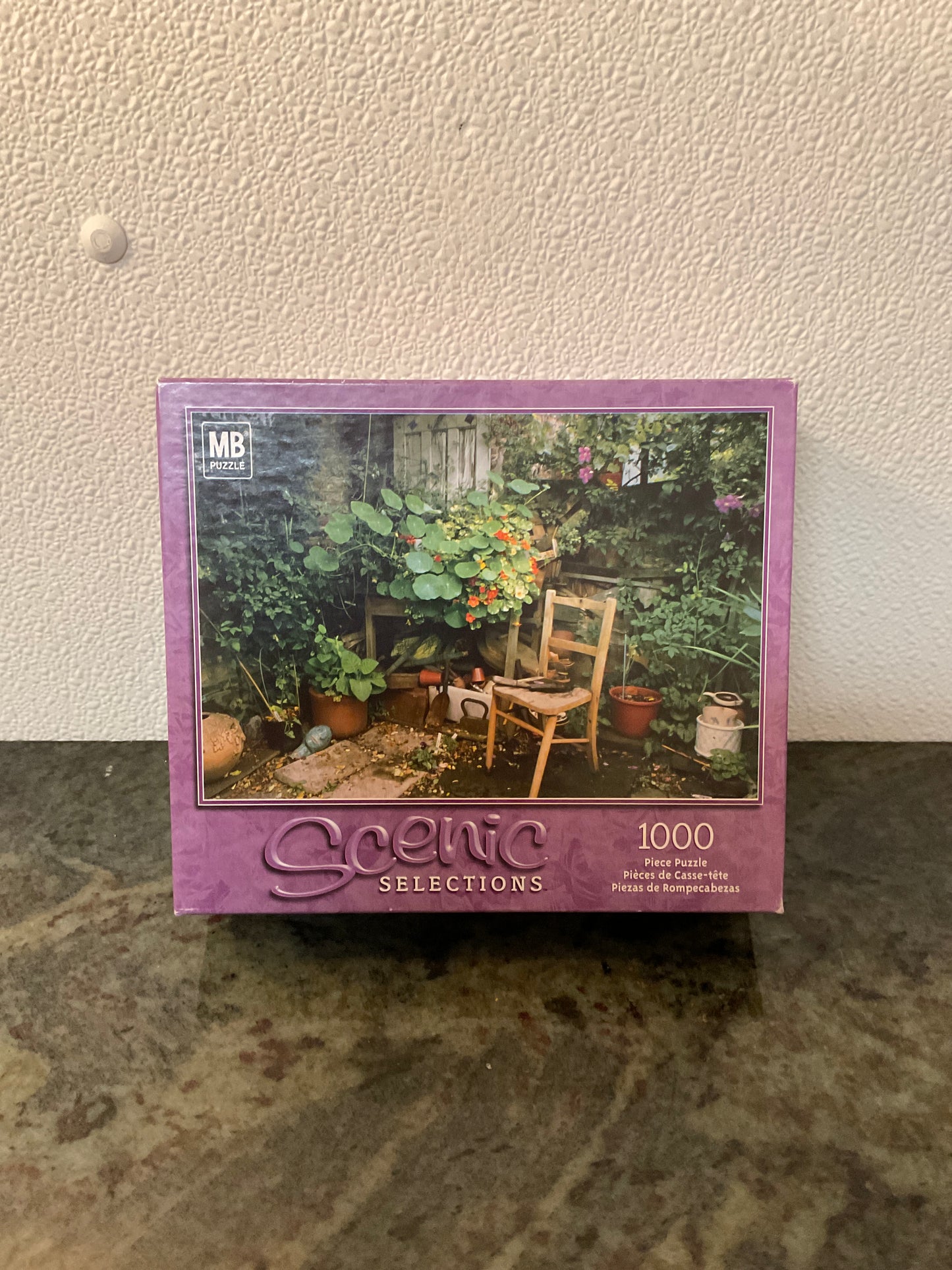 1000 Piece Scenic Selection Puzzle