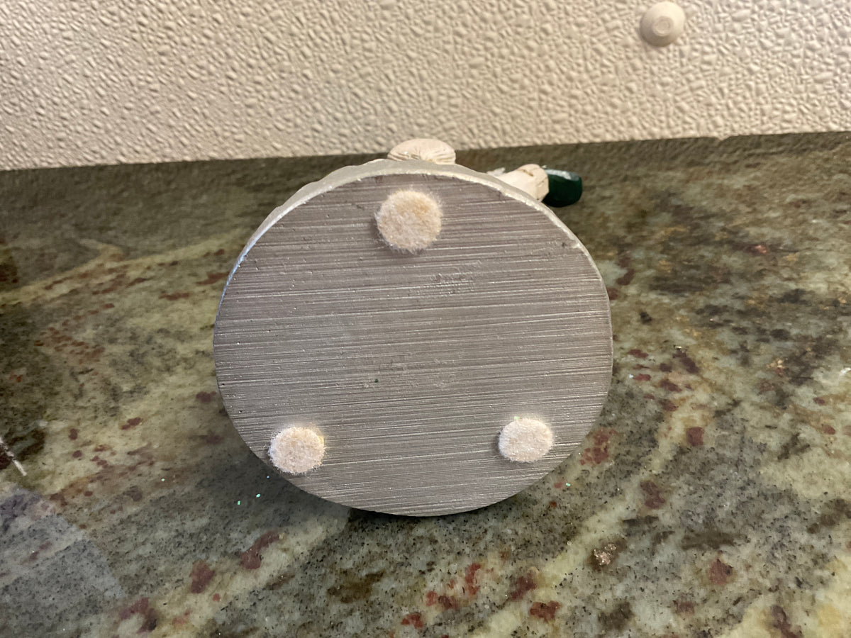 Pam Schifferl Santa/Snowflakes Figure