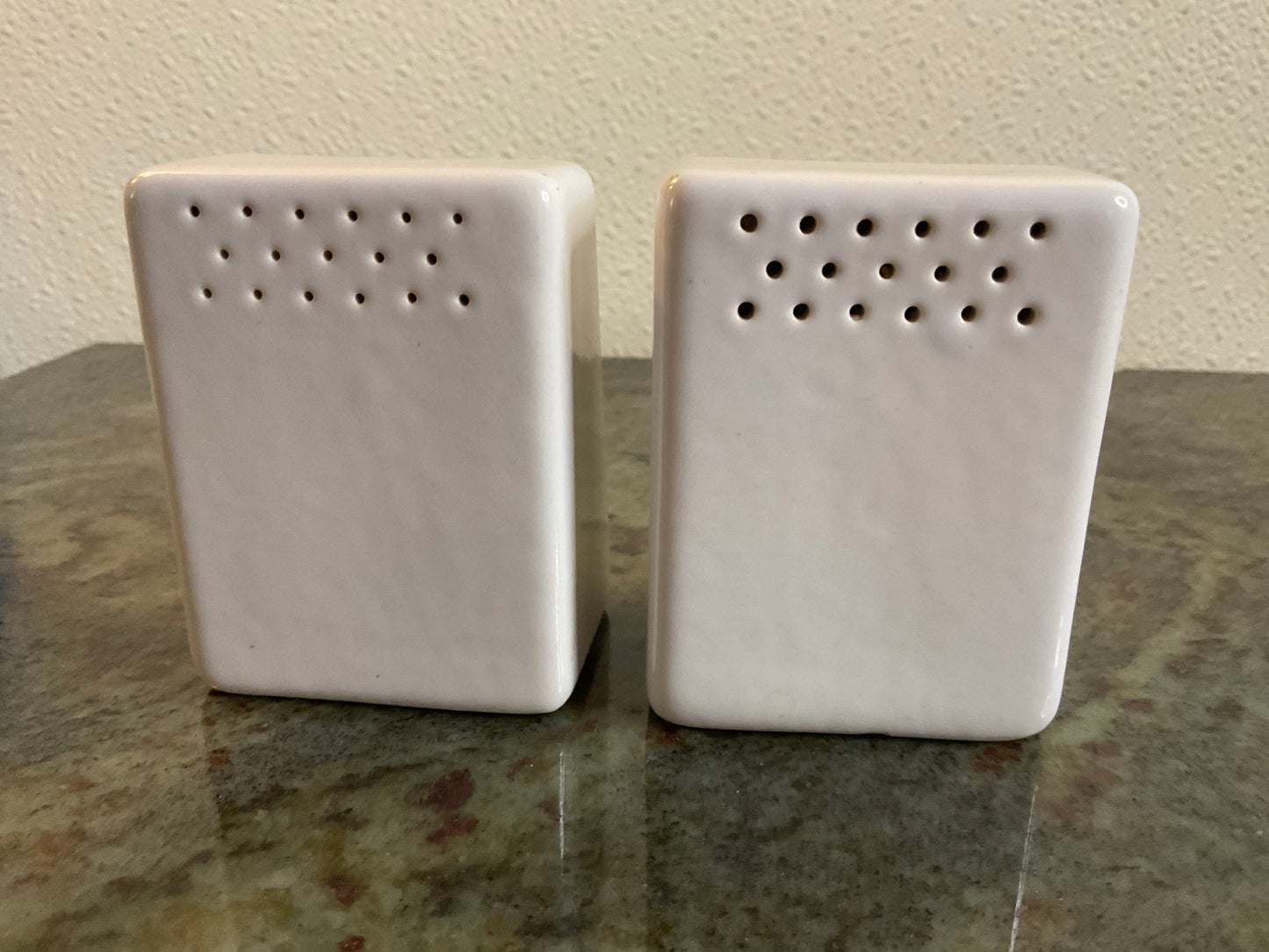 Salt & Pepper MCM Ceramic Set