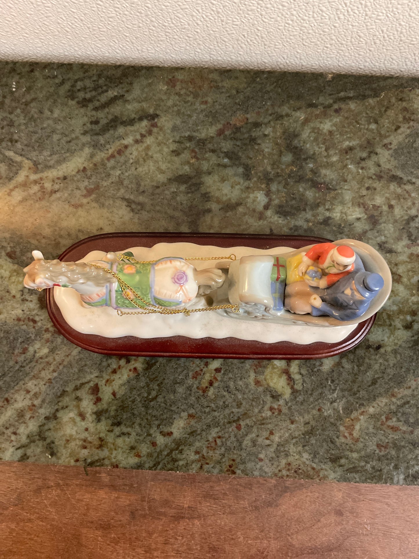 2002 Avon “Winters Sleigh Ride”