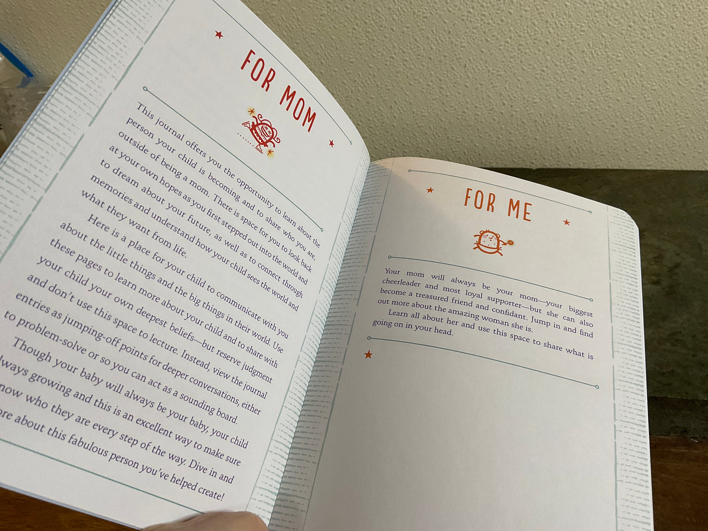 Book Mom & Me Interactive Journal
