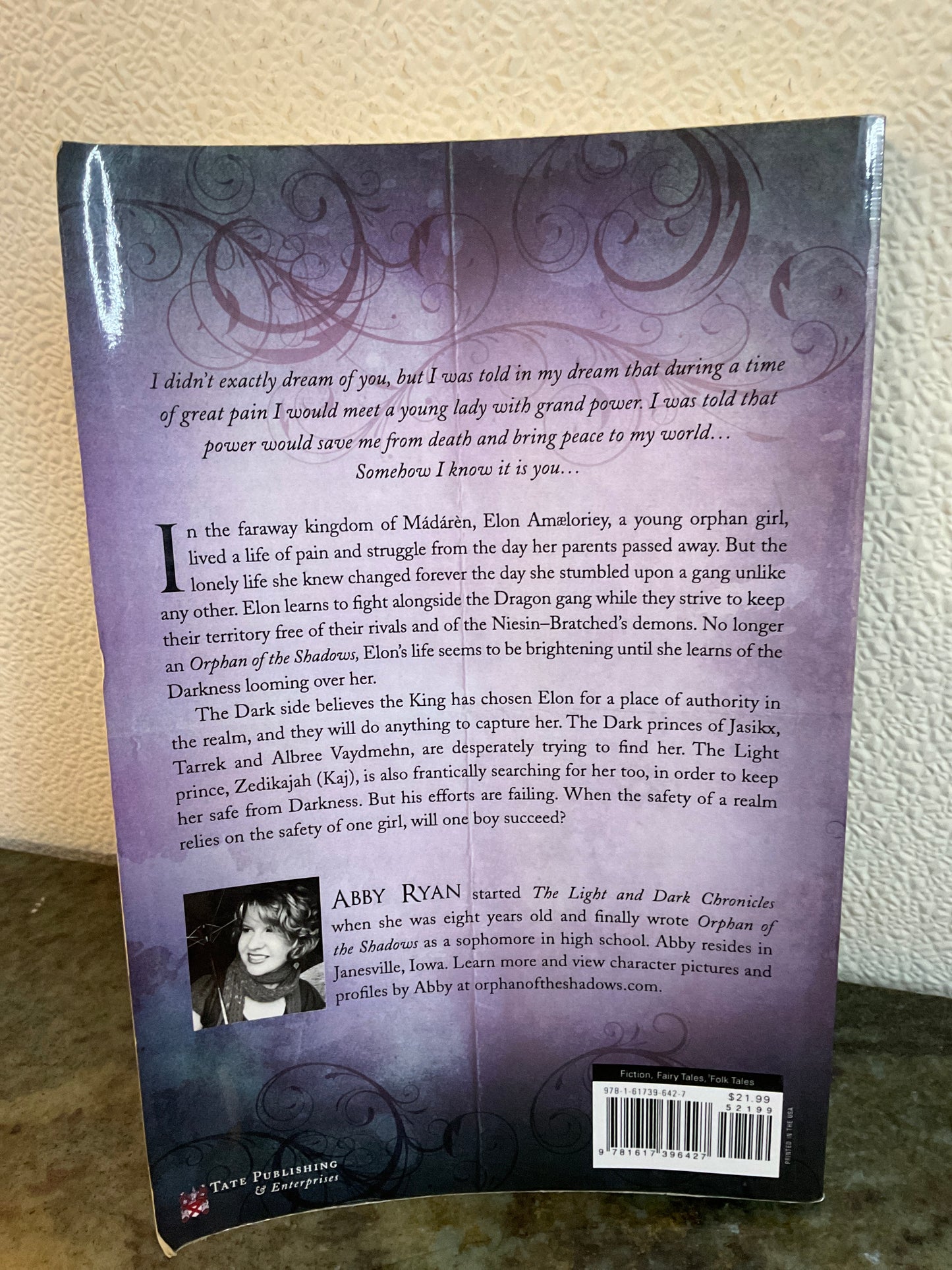 Book Orphan Of The Shadow