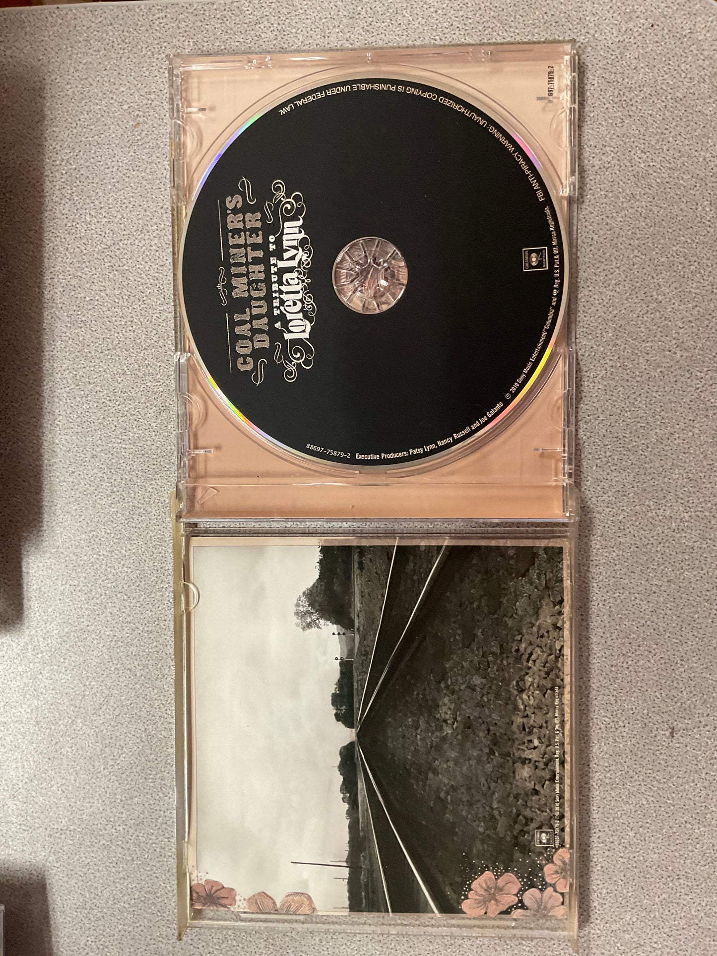 CD Tribute to Loretta Lynn Coal Miner’s Daughter