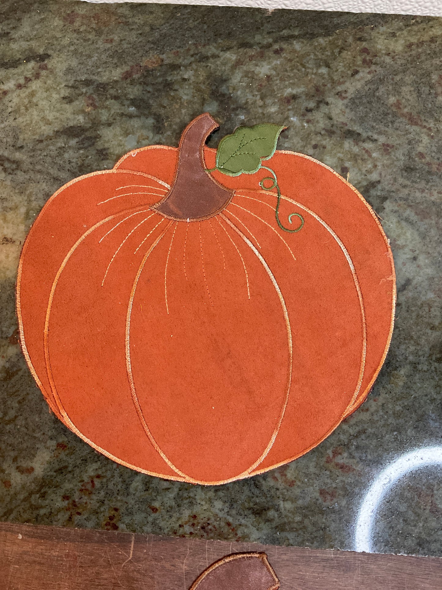 Medium Pumpkin Appliqué