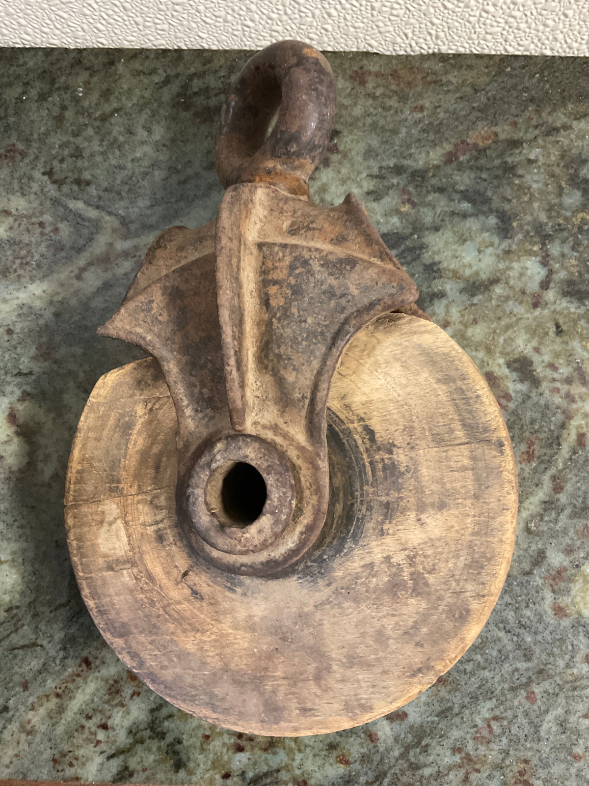 Cast Iron Wood Barn Pulley