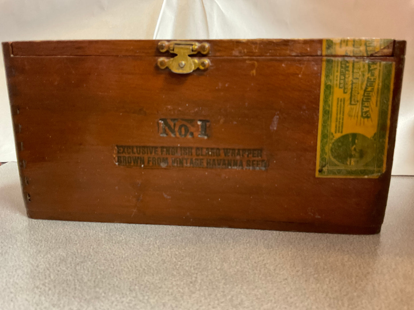 Cigar Box-Hoya de Monterrey de Jose Gener Excalibur