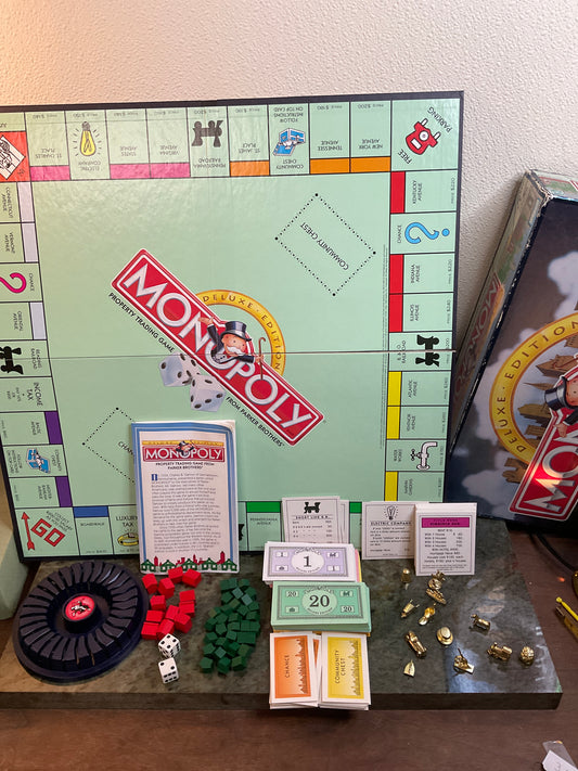 Game Deluxe Monopoly