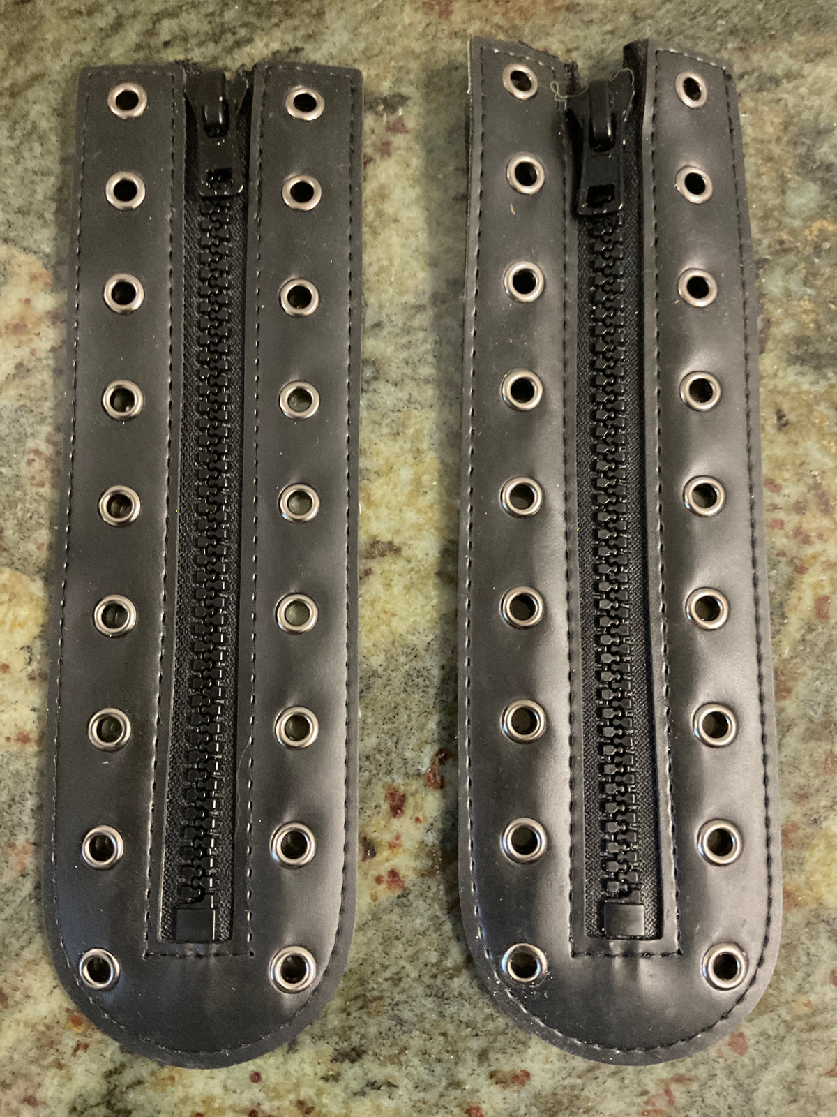 Corset With Zipper Set Of Two
