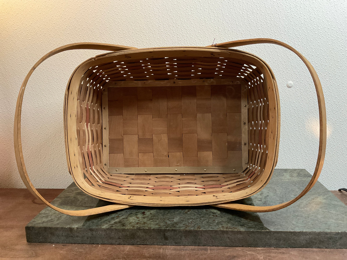 Open w/handles Heirloom Basket made in IA