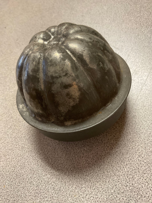 Vintage Tin Fluted Jello Mold