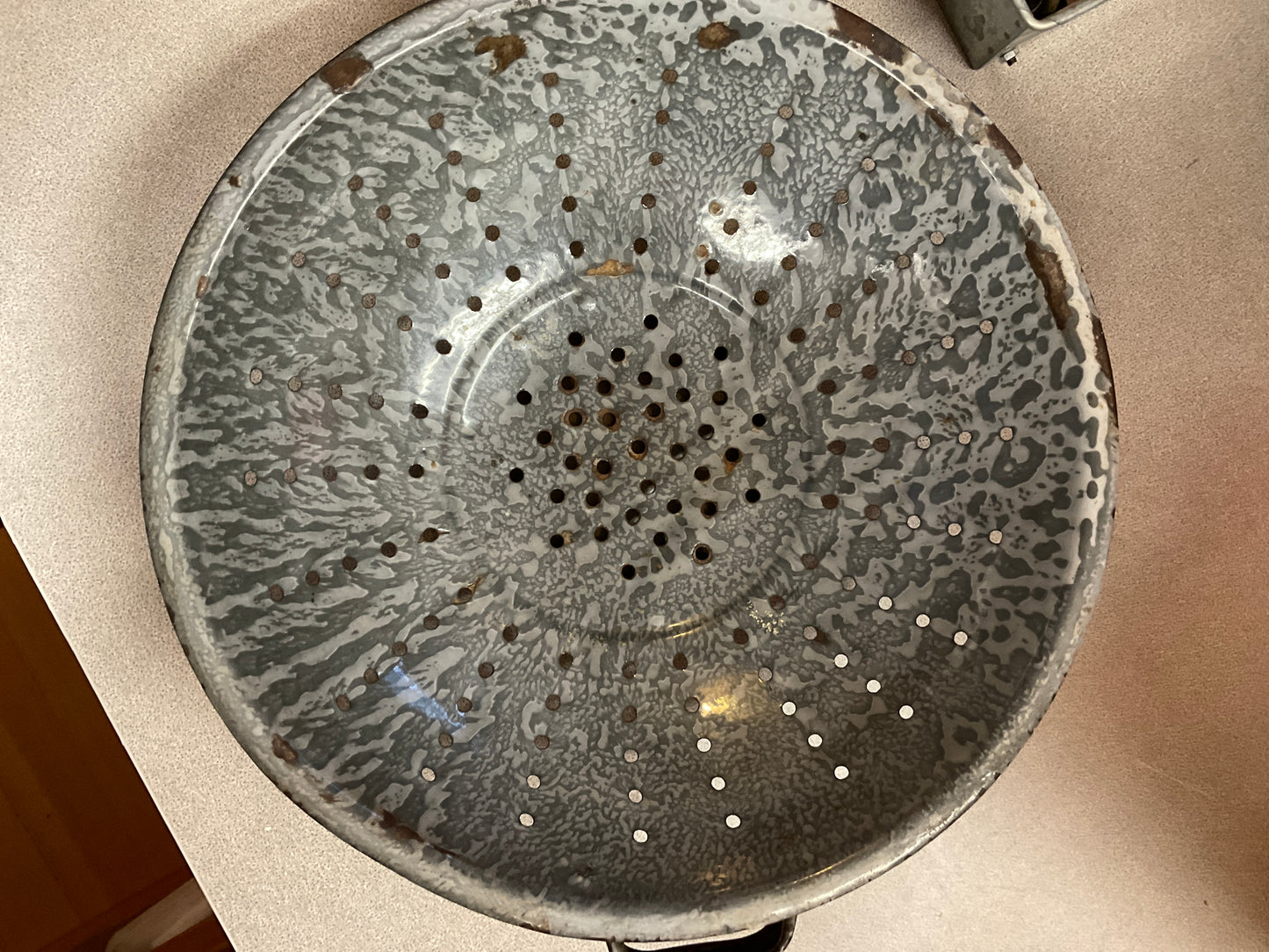 Mottled Grey Graniteware Colander