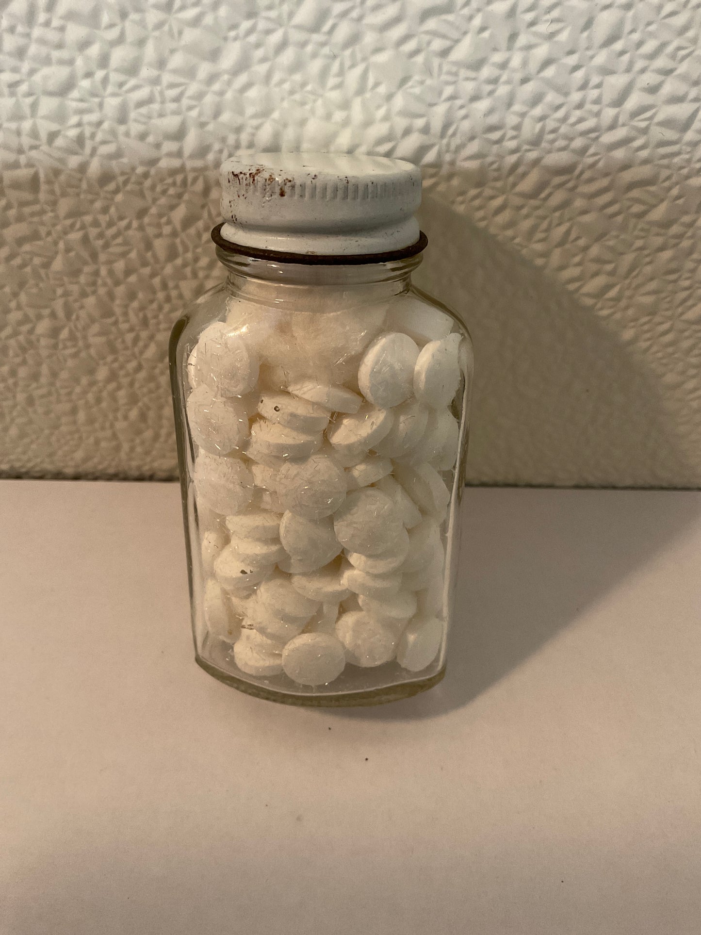 Vintage Hobart’s Aspirin 5 Grain