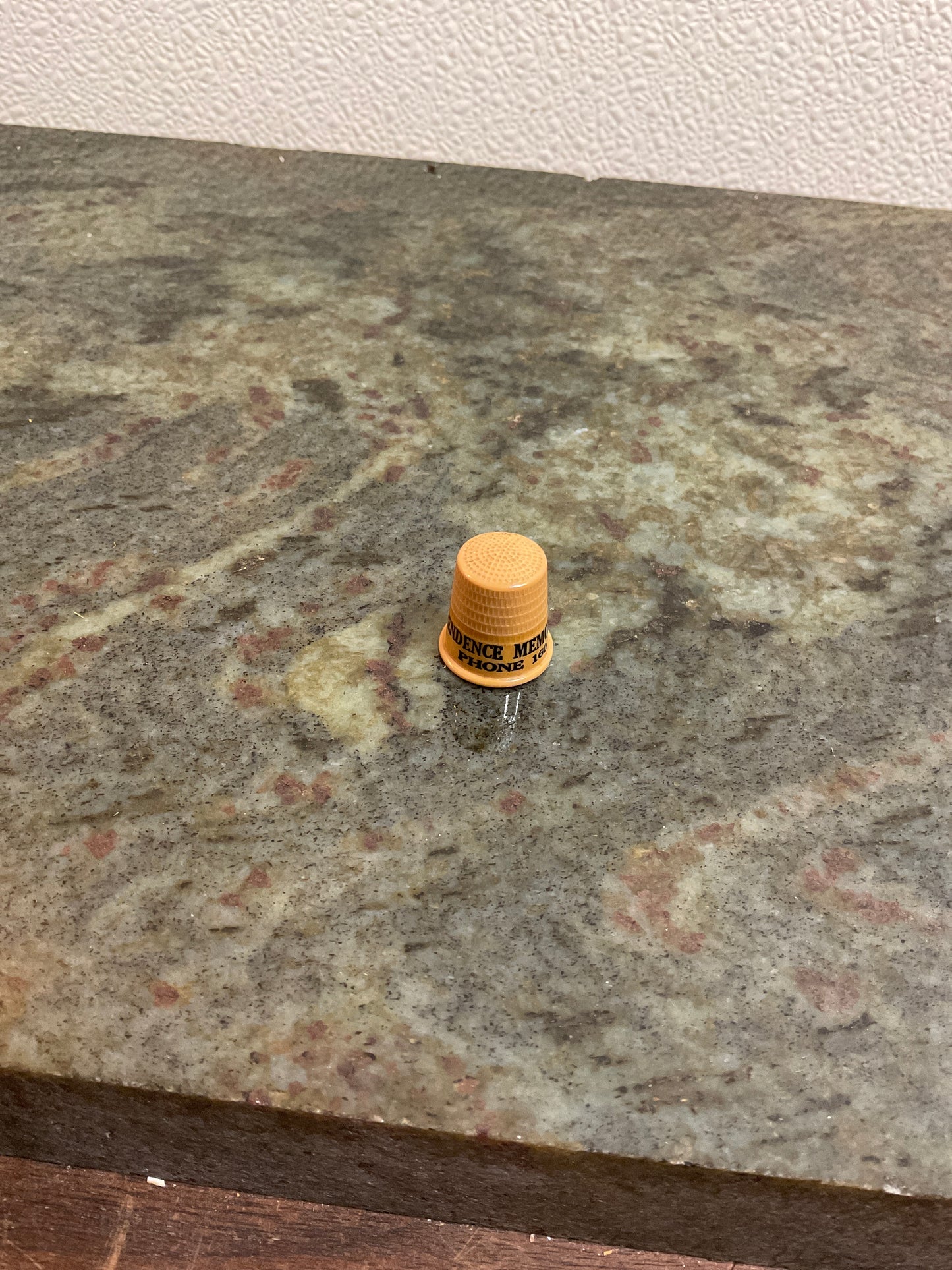 Vintage Independence Memorial Co. Plastic Thimble