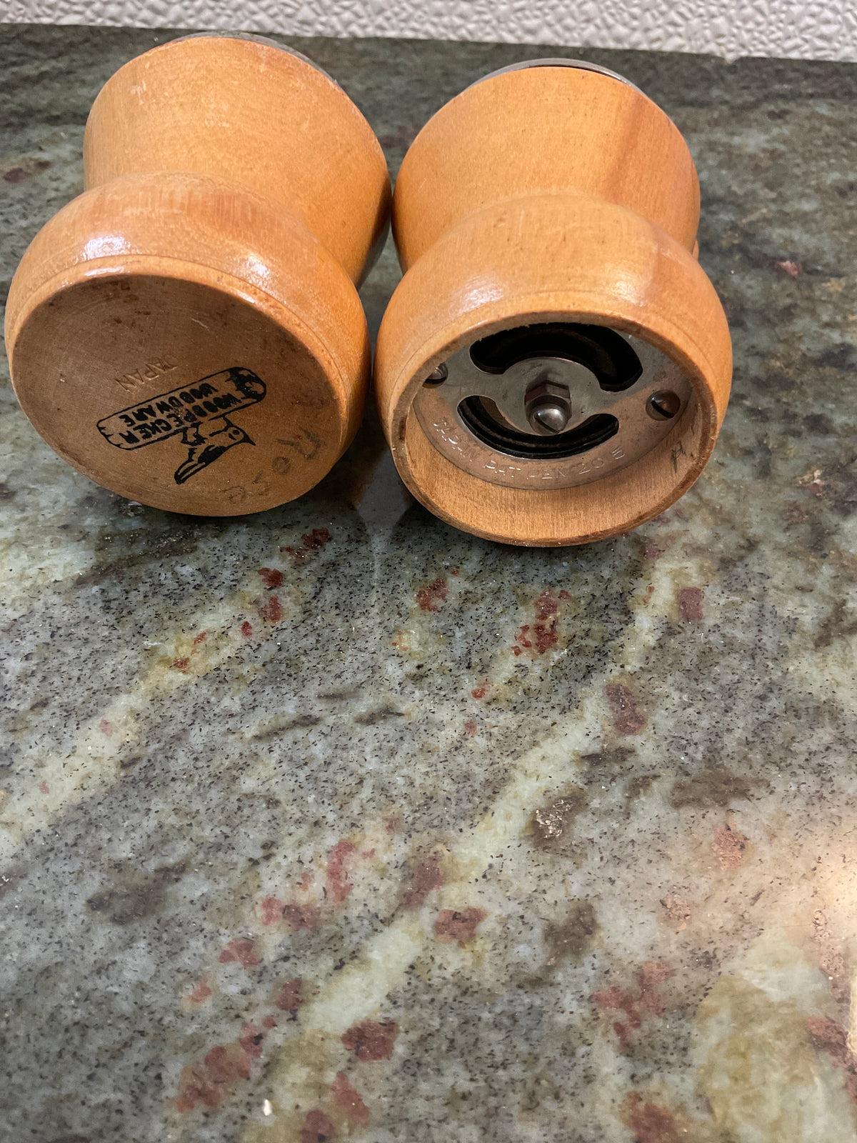 Vintage Japan Salt &Pepper Shaker/ Grinder