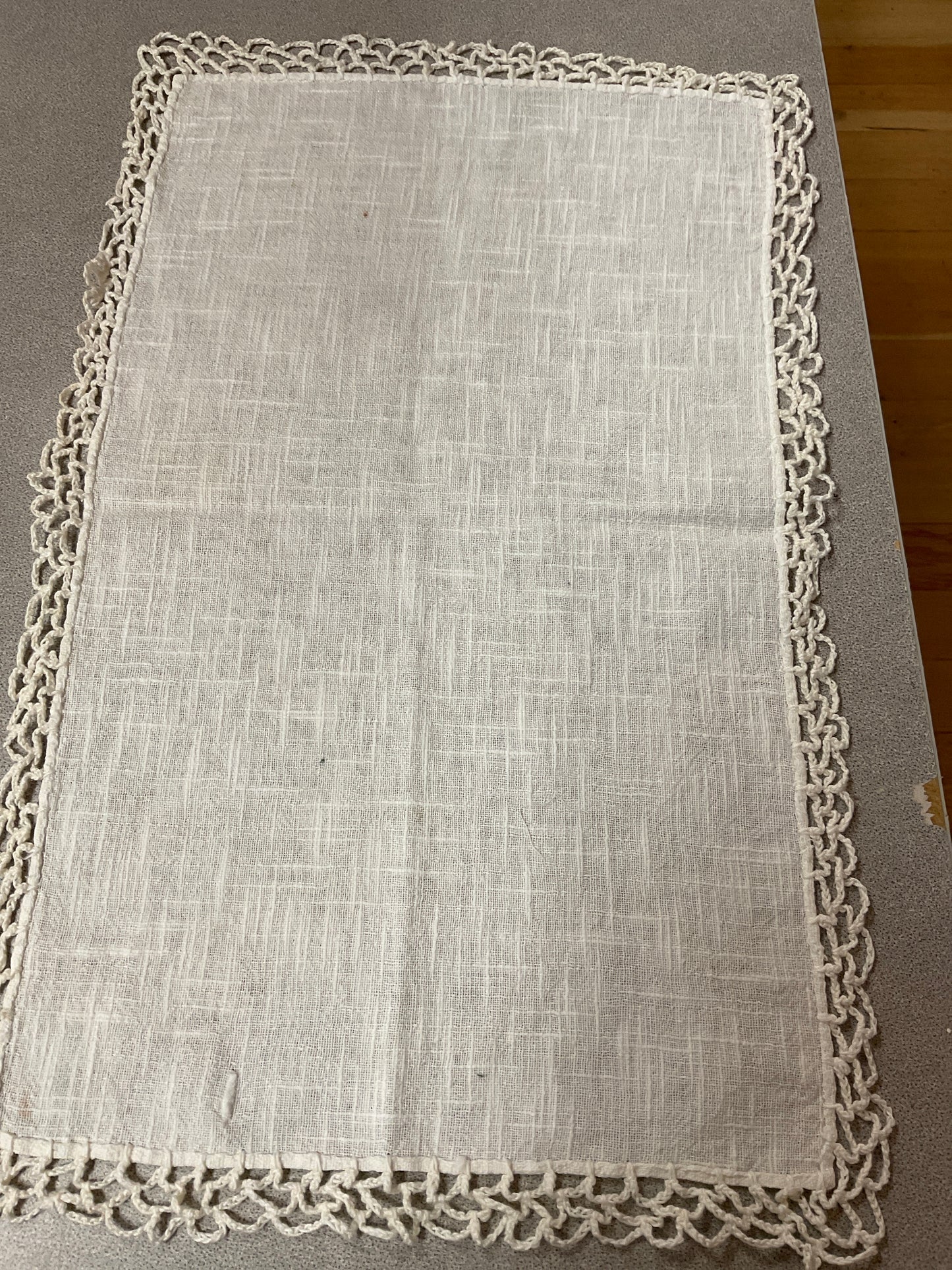 Vintage  Crochet Edge Linen Placemat