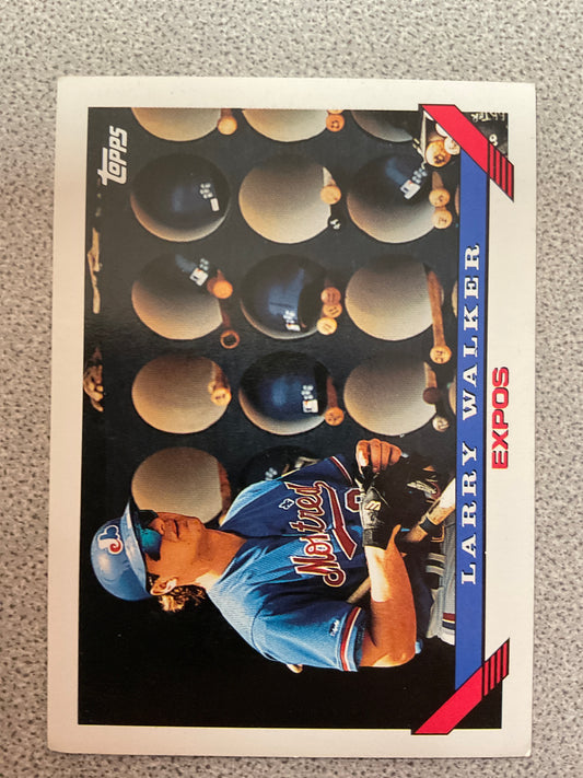 1993 Topps Larry Walker Baseball Card