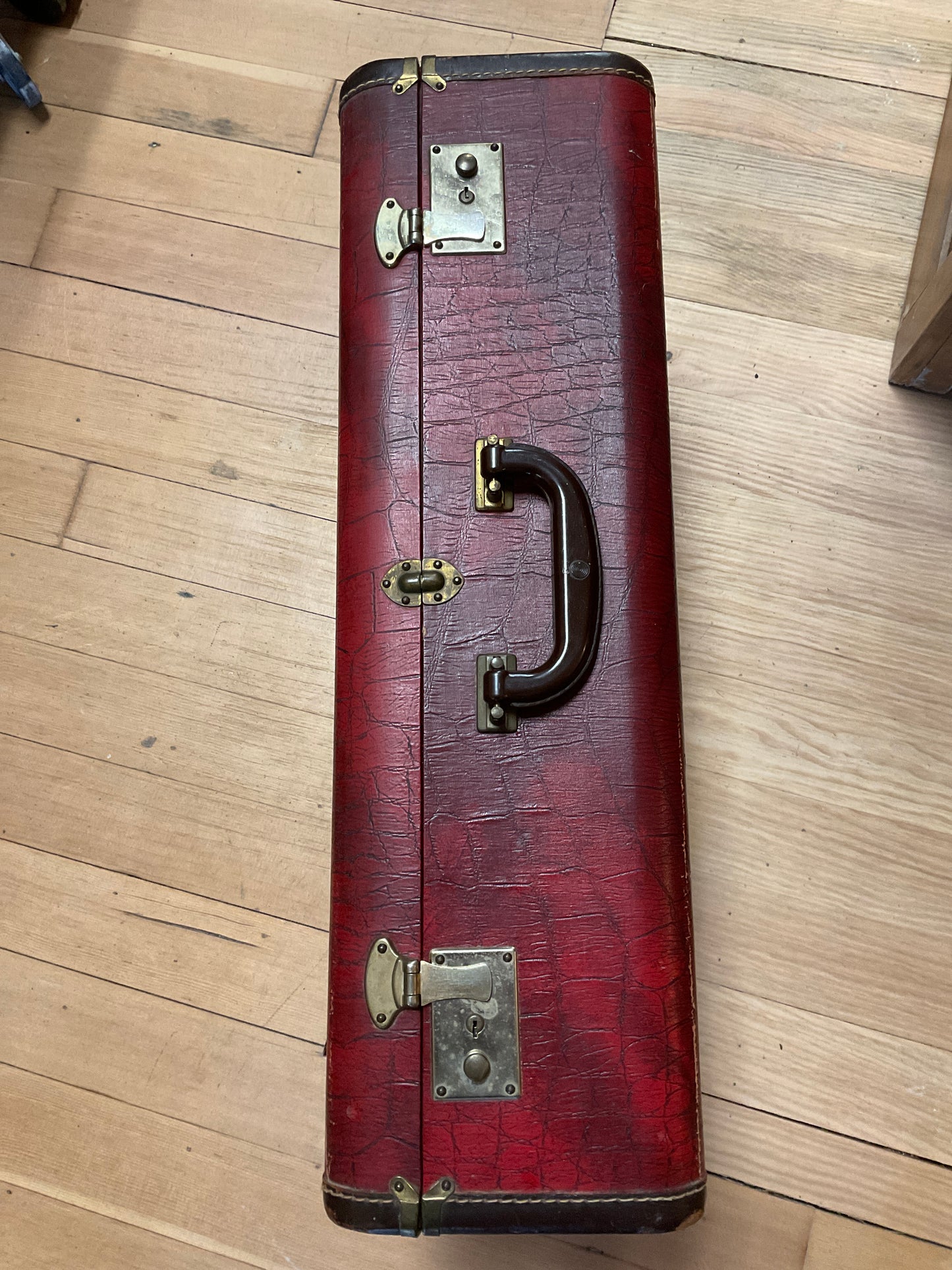 Vintage 1950’s Suitcase with keys