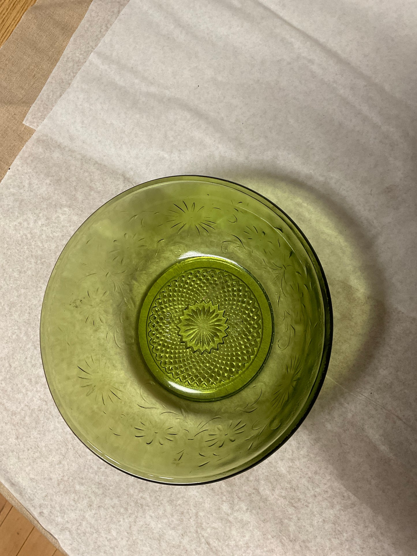 FTD 1979 Green Floral Serving Bowl