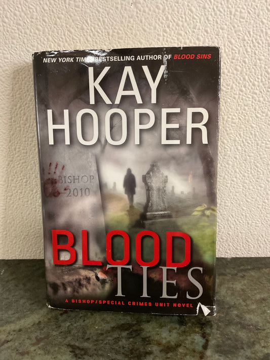 Blood Ties by Kay Hooper