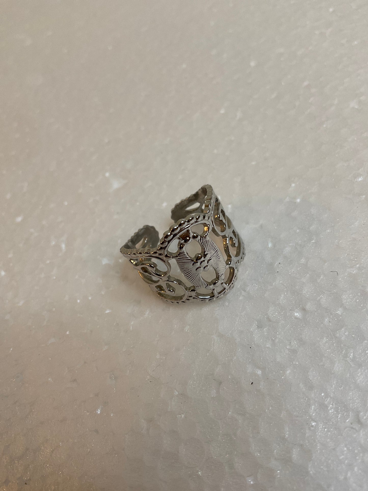 Vintage Sarah Coventry Filigree Ring