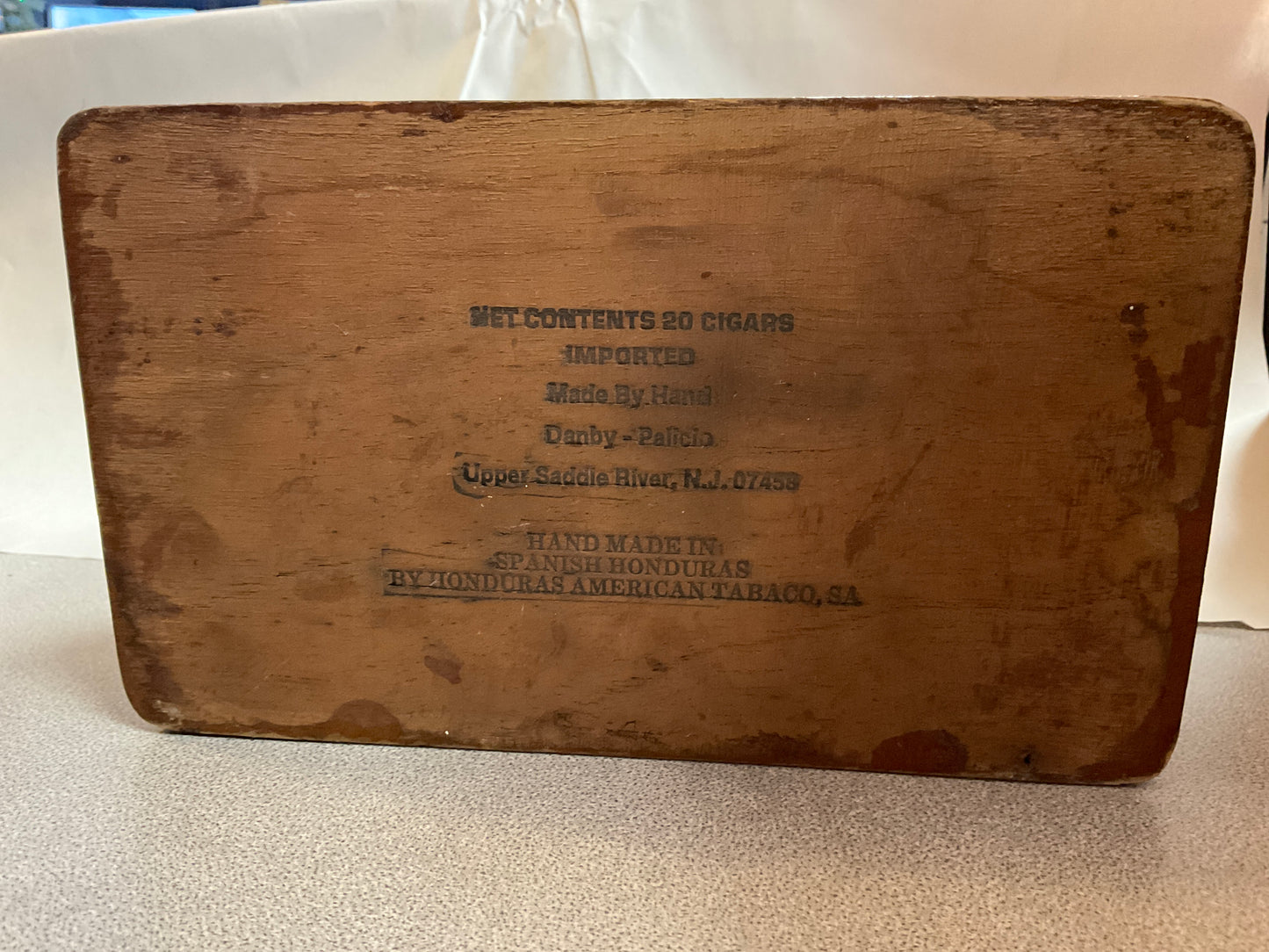 Cigar Box-Hoya de Monterrey de Jose Gener Excalibur