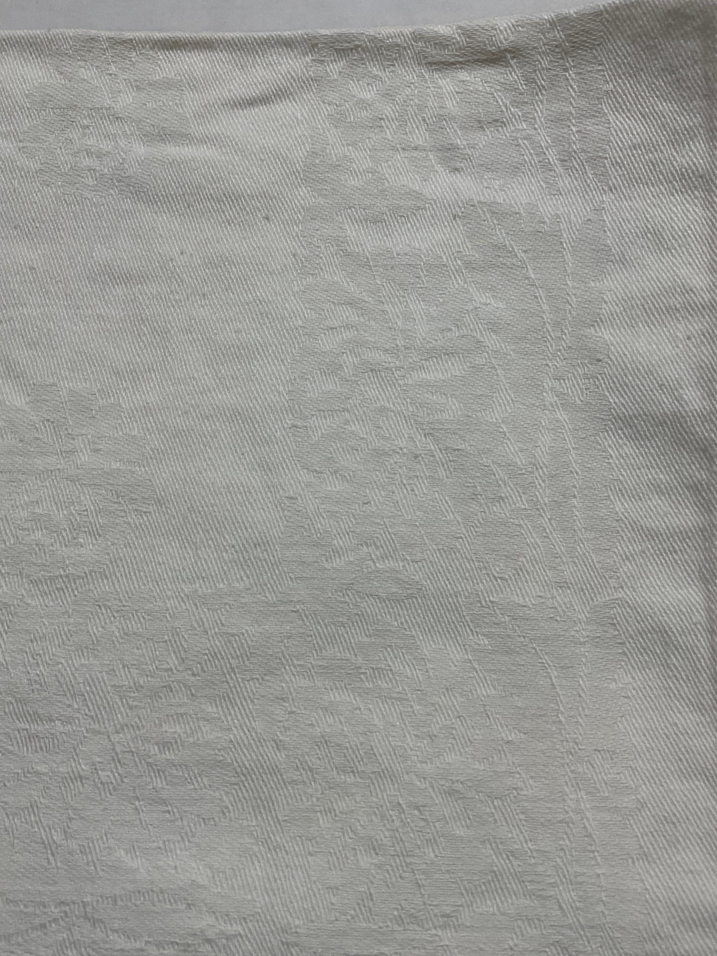 Set of 4 White Cloth Napkins