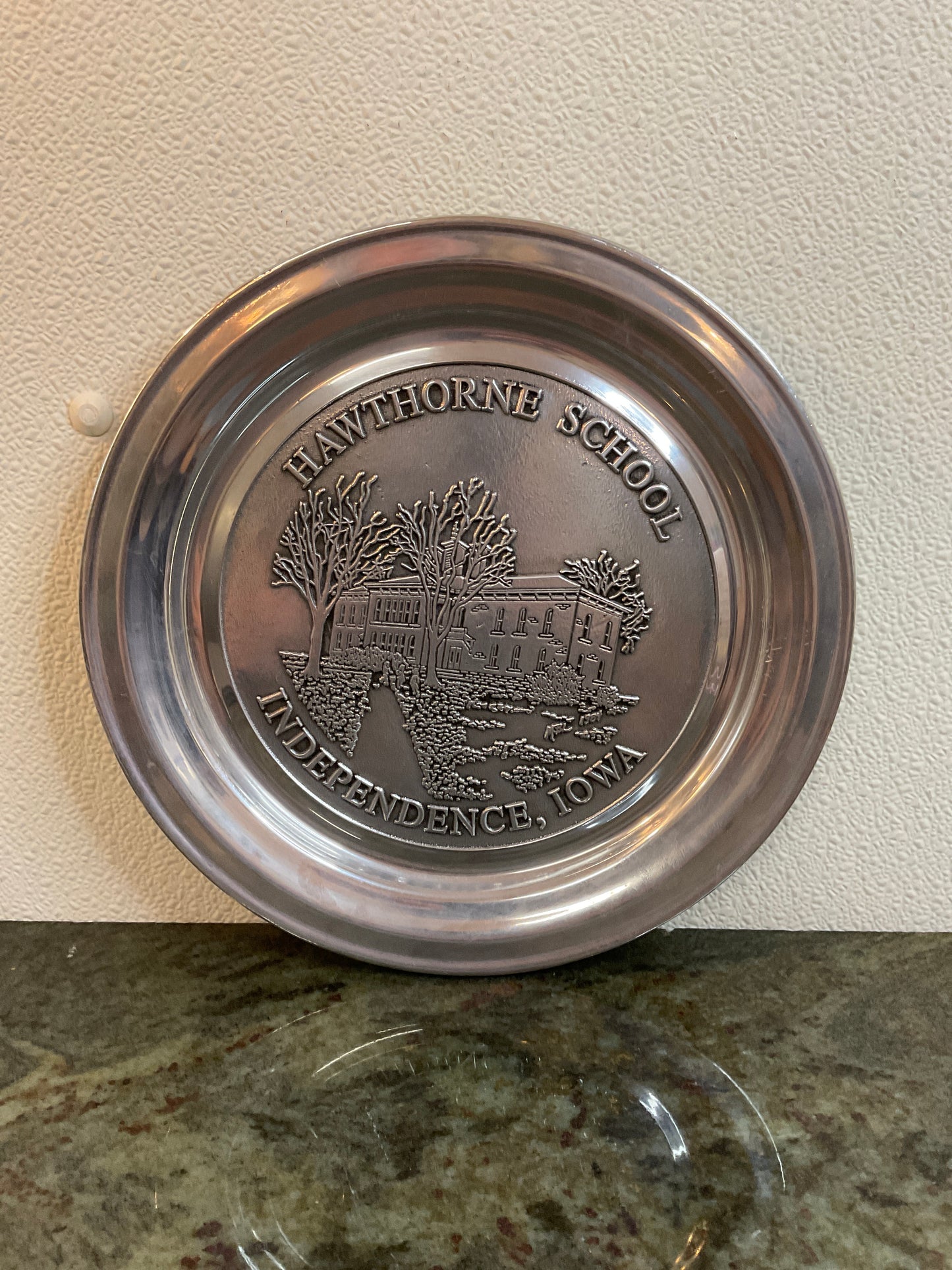 Hawthorne School Independence, IA Pewter Plate