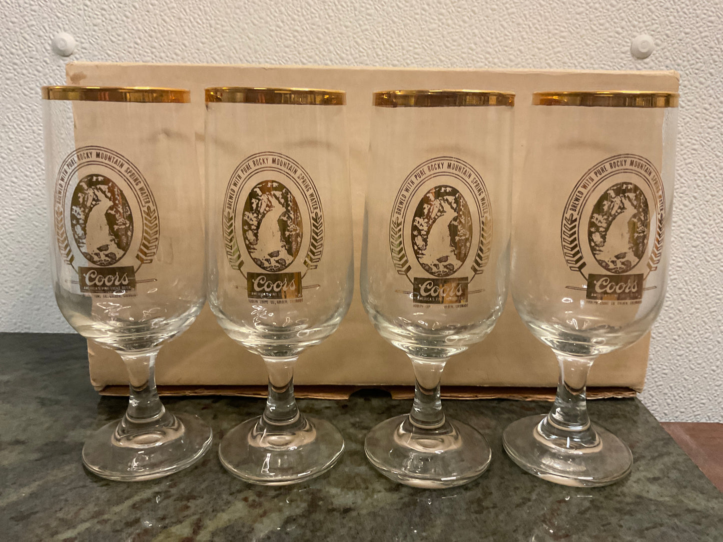 Vintage Seo of 4 Stemmed Pilsner COORS w/Gold Rims & Logo