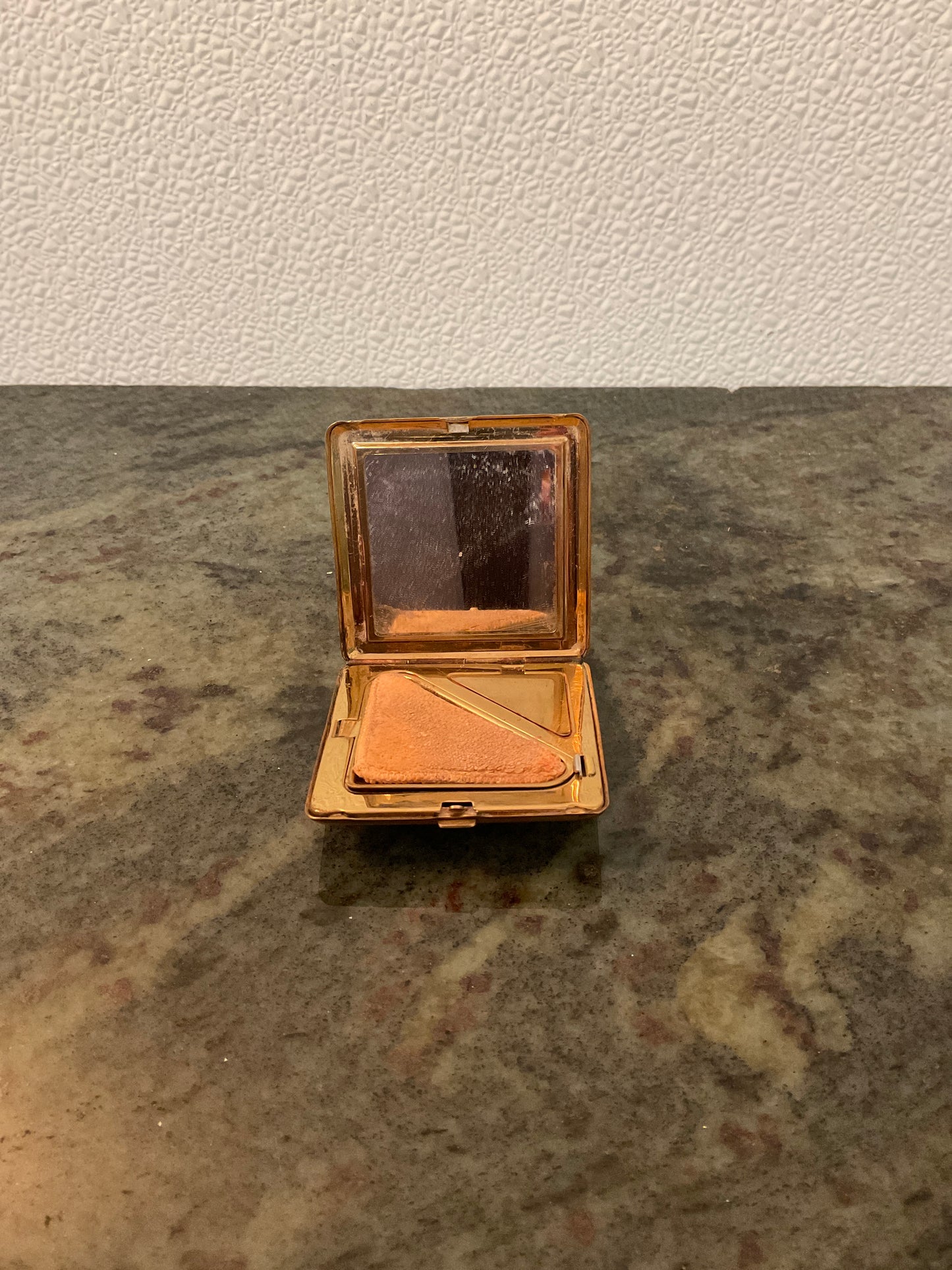 Vintage Clarice Jane Women’s Powder Compact 1930’s