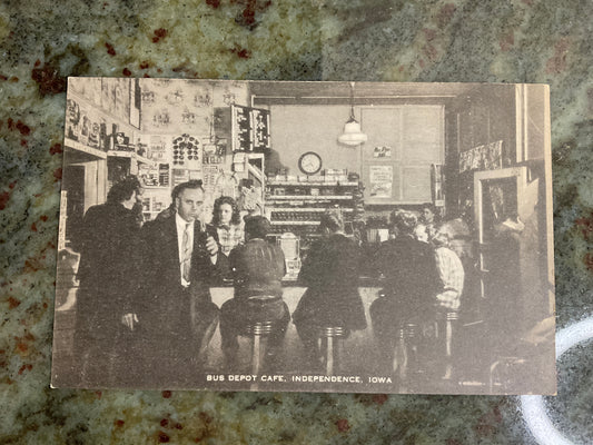 Bus Depot Cafe Independence IA Post Card