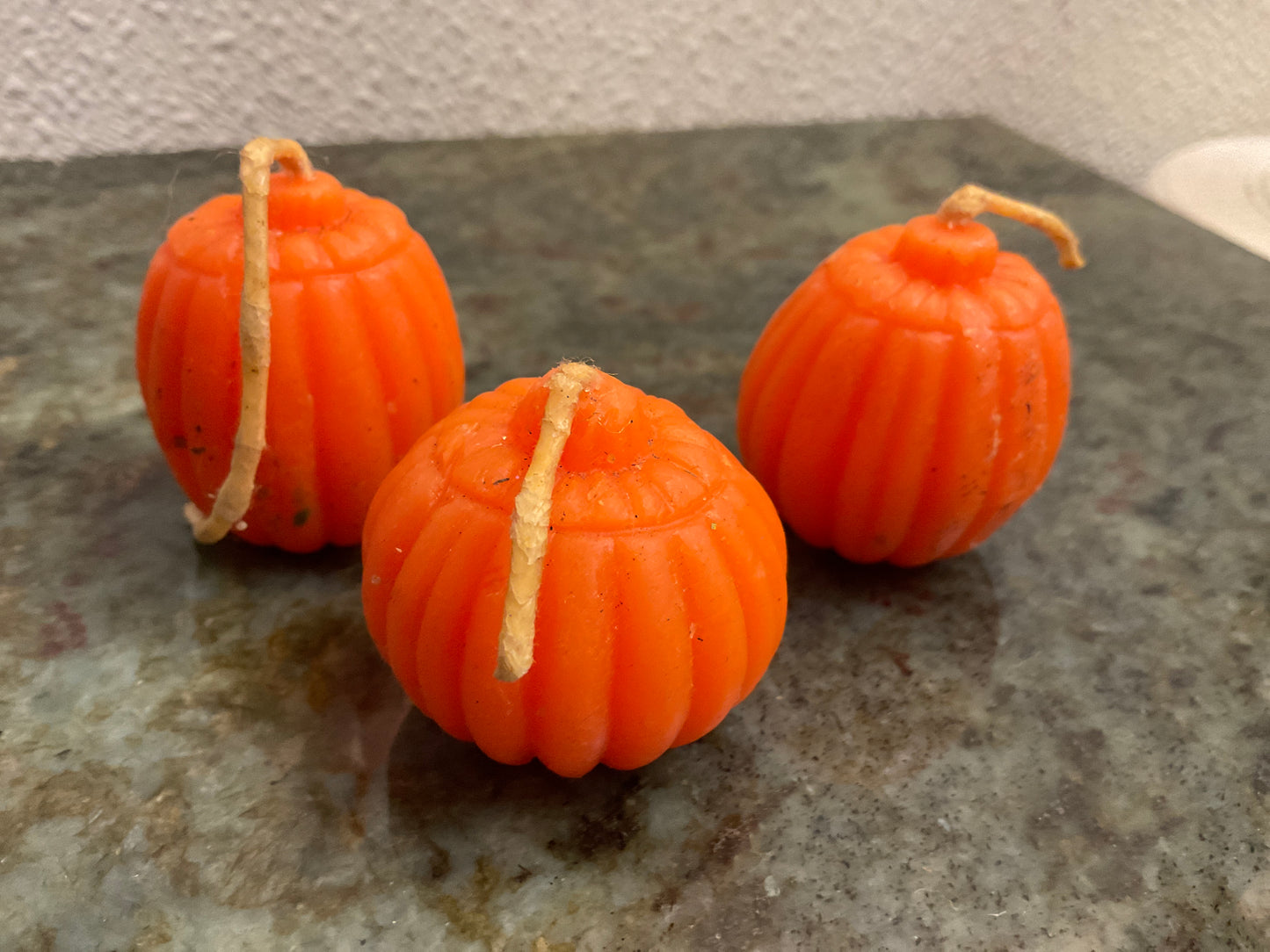 Set Of 3 Vintage Mini Pumpkin Candles